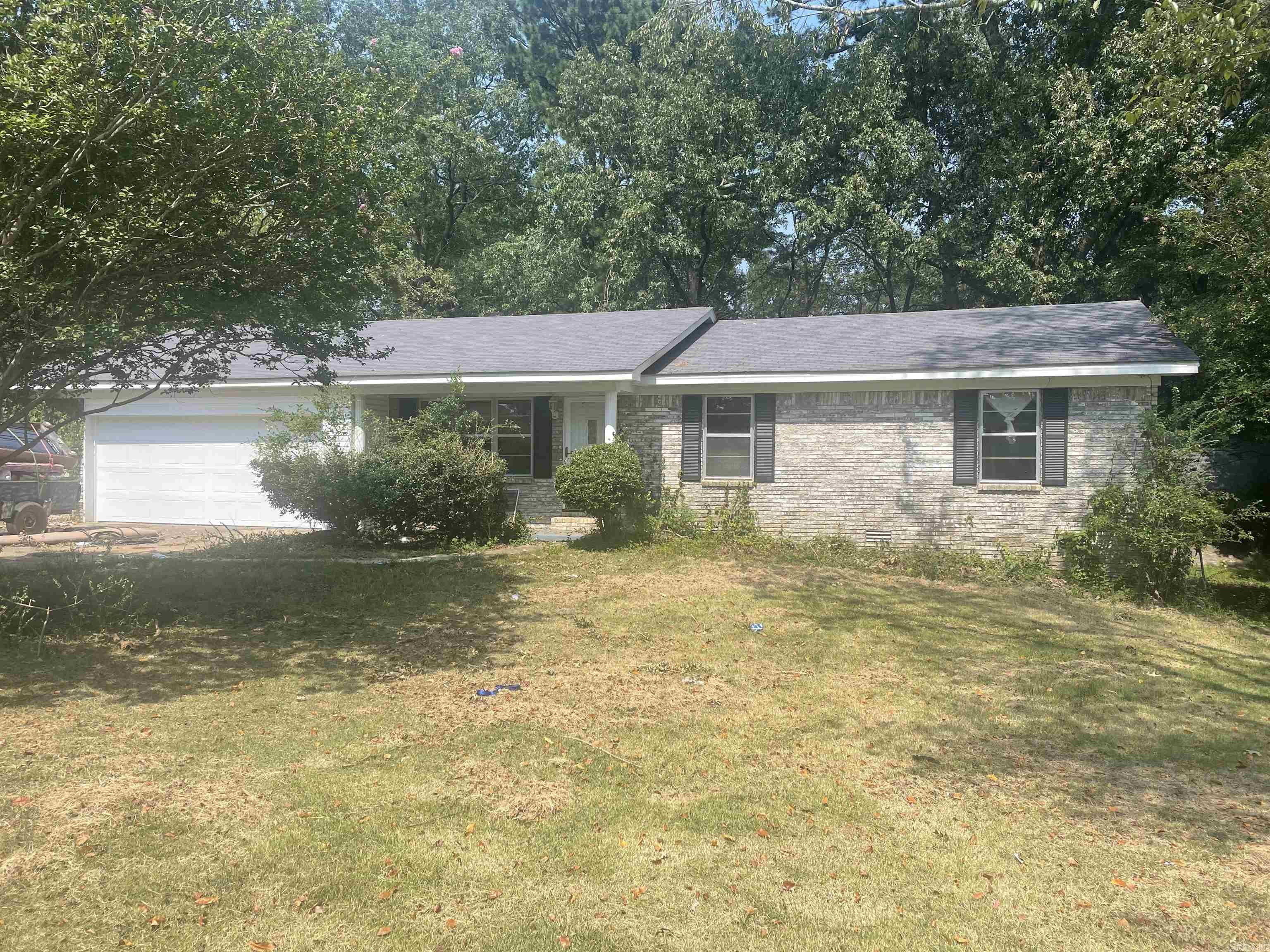 Great opportunity here! Ranch style brick home outside the city limits in Lakeside School District. 3 bed 2 bath home ready for your TLC. Home is selling As Is and there is great potential here with the Roof approx 3 years old and HVAC approx 5 yr old, brand new garage door. Cosmetic updates/improvements will make this a fun one to take on for any investor or anyone wanting a fixer upper and instant equity. Selling As Is.