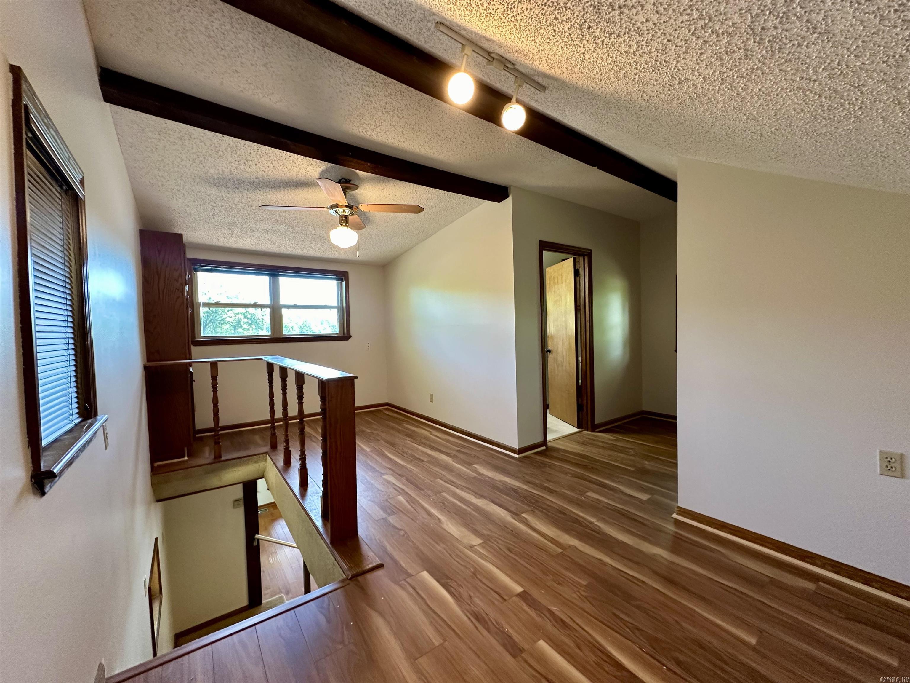 Hatchers Lake - Residential