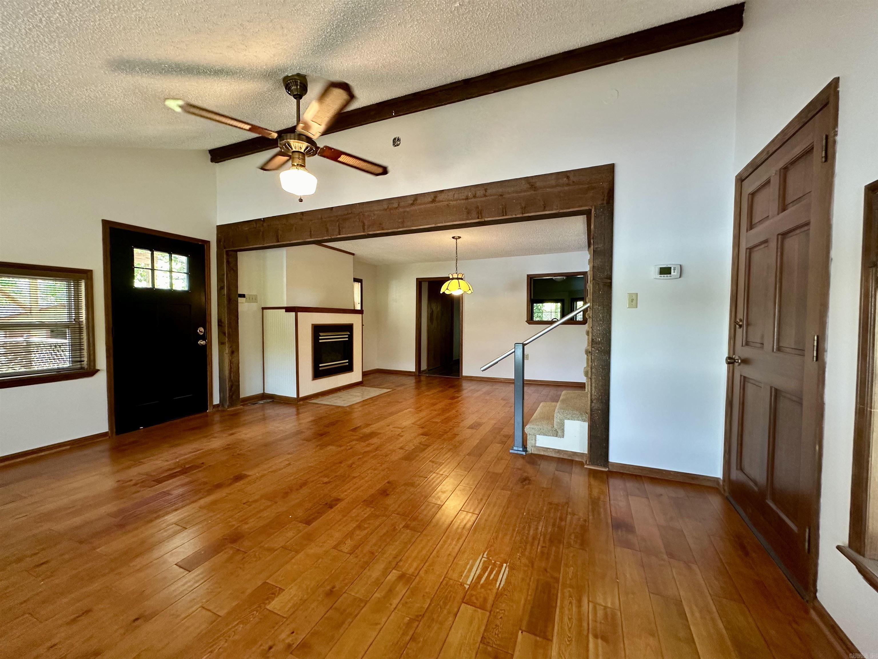 Hatchers Lake - Residential