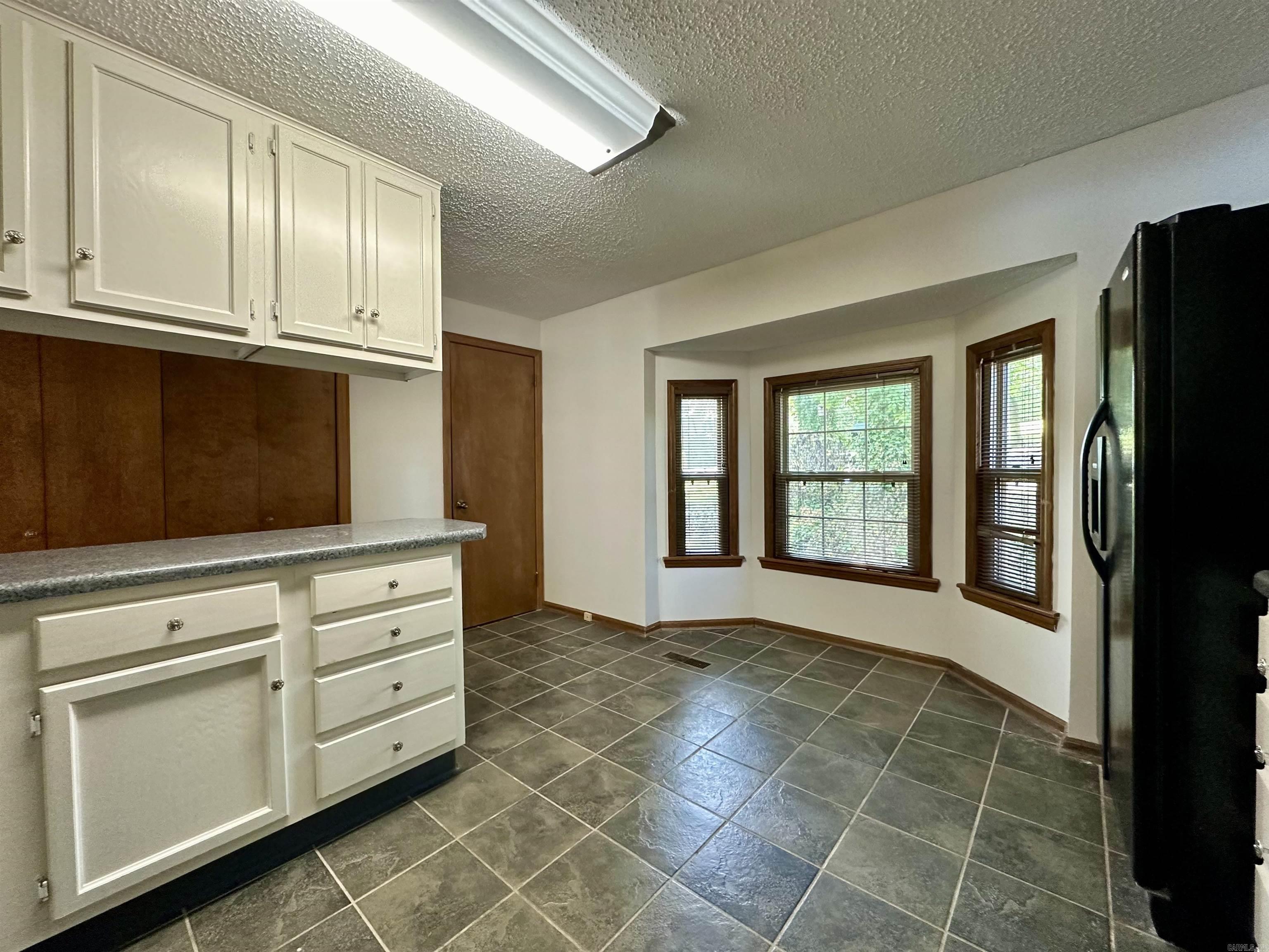 Hatchers Lake - Residential