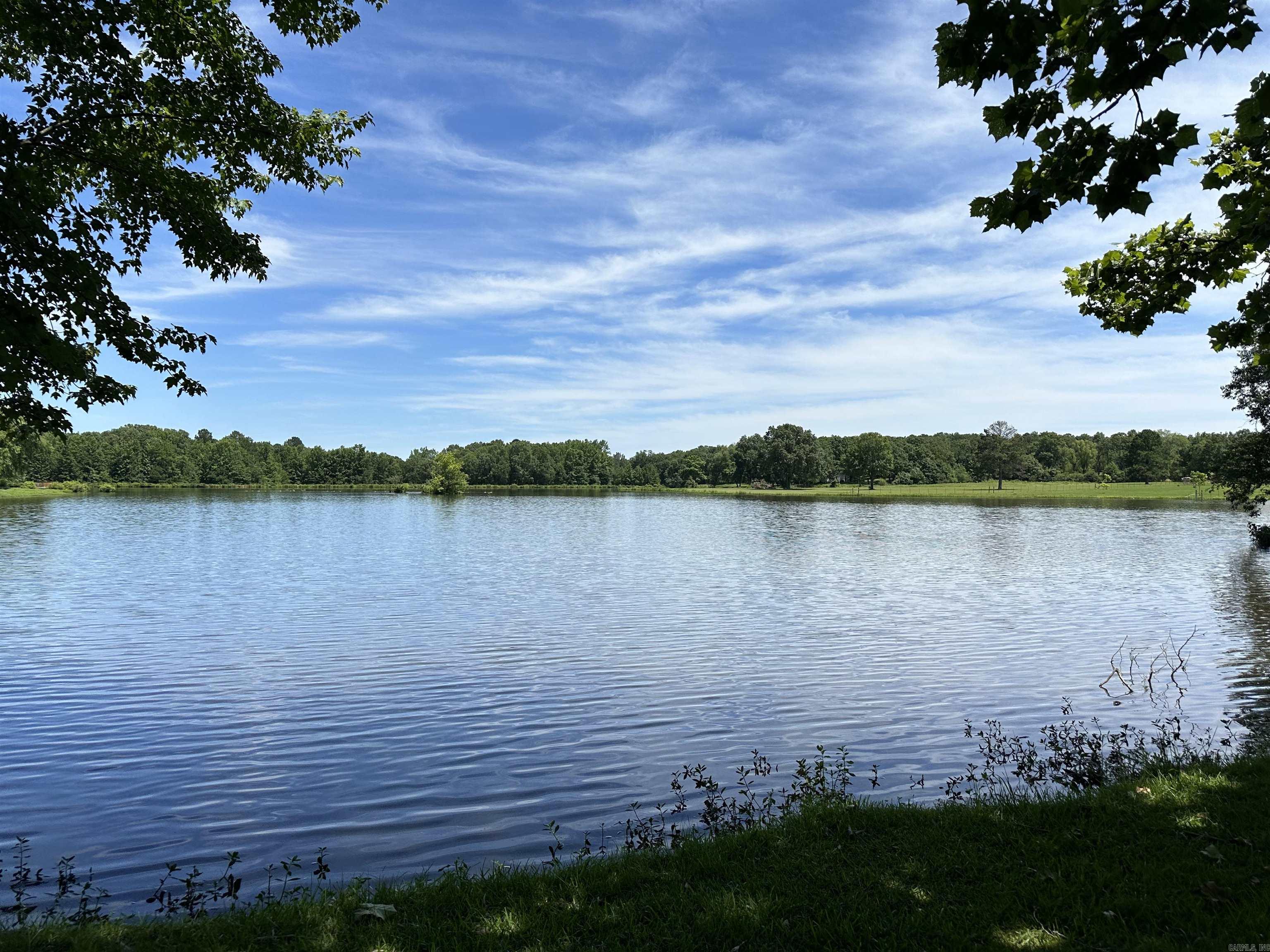 Hatchers Lake - Residential
