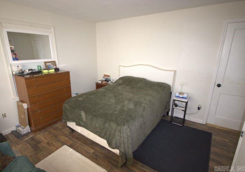 Chesterfield Square - Residential