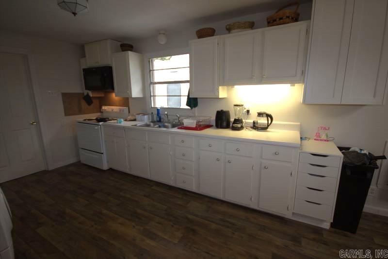 Chesterfield Square - Residential