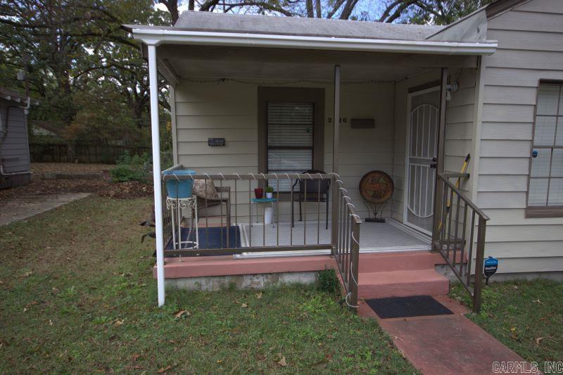 Chesterfield Square - Residential