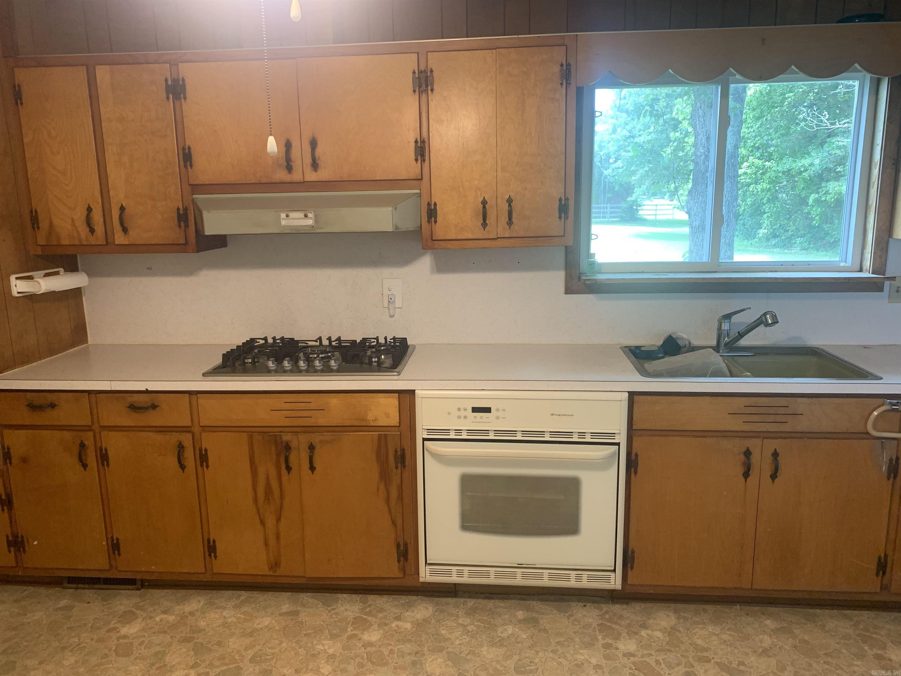 Walnut Ridge - Residential