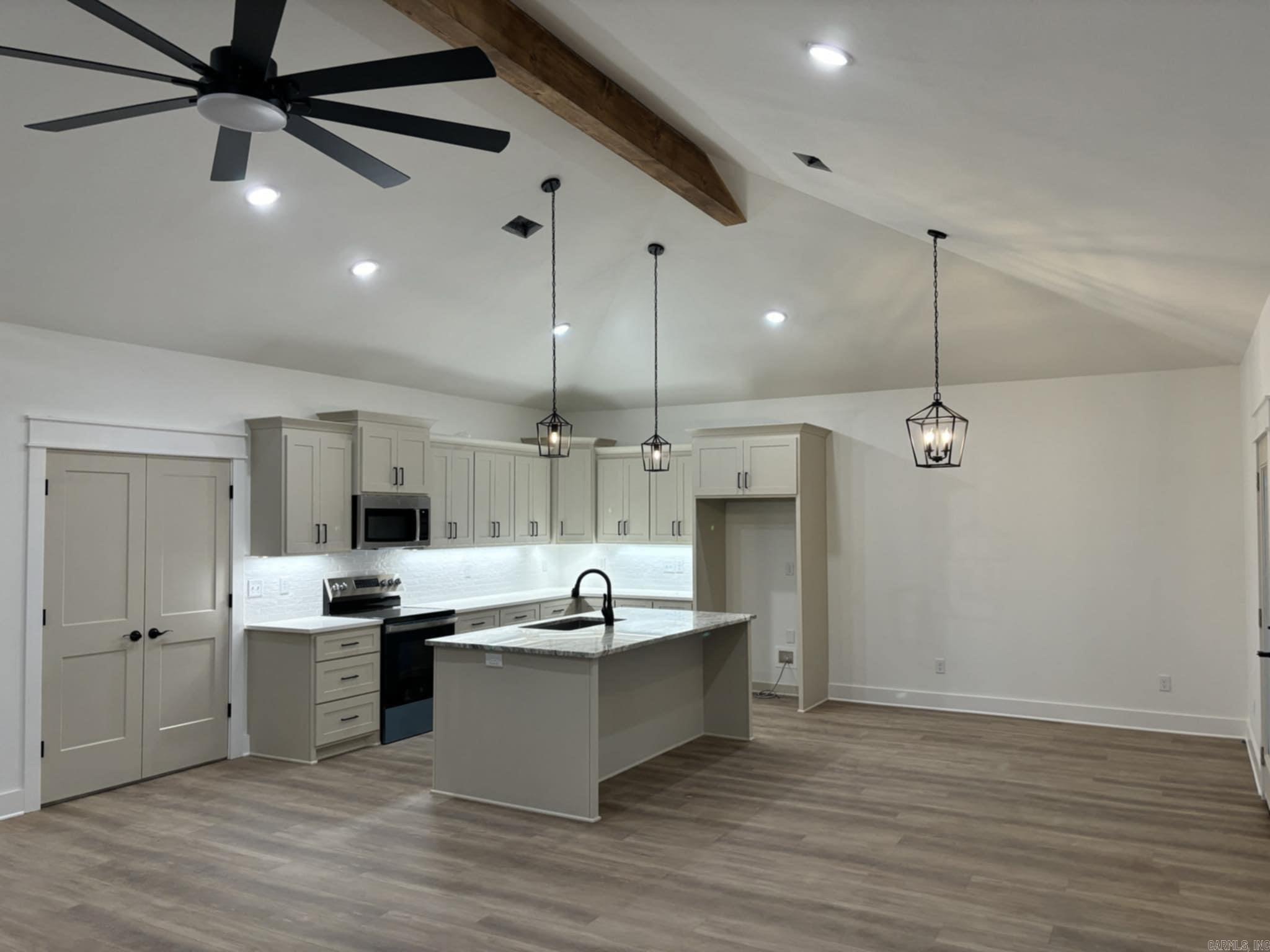 SUMMERLYN SUBDIVISION - Residential