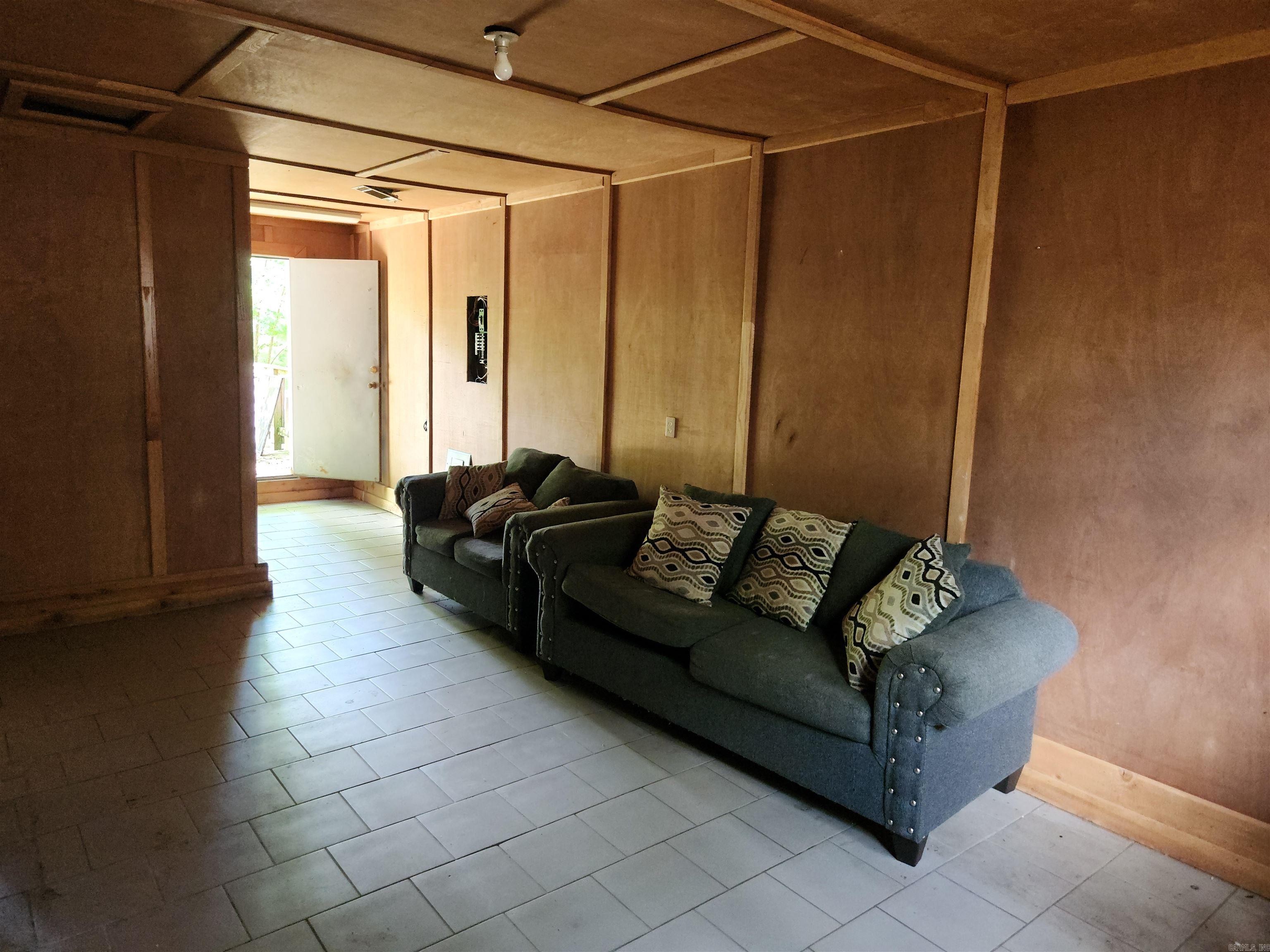 Rolling Hills - Residential