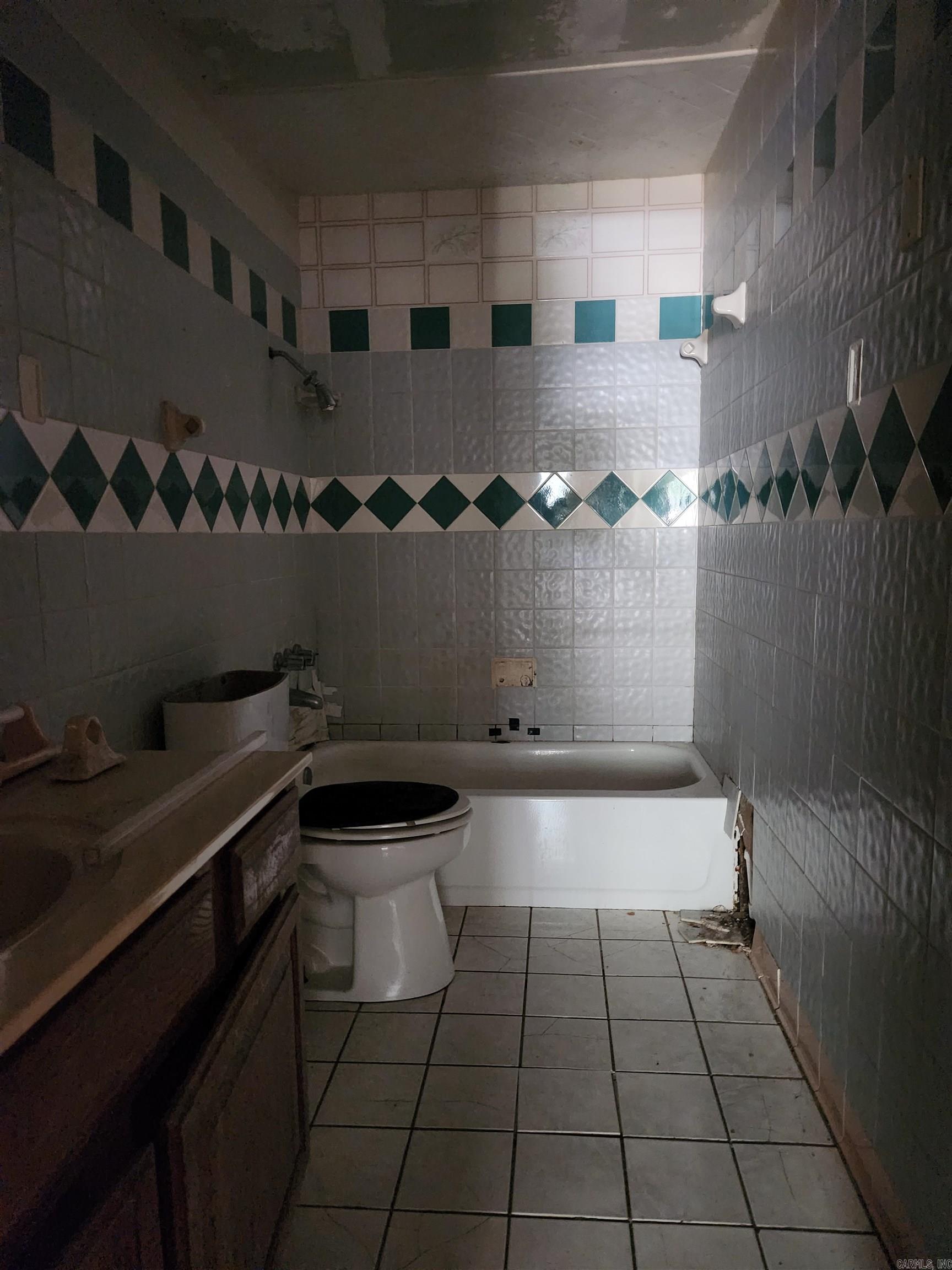 Rolling Hills - Residential