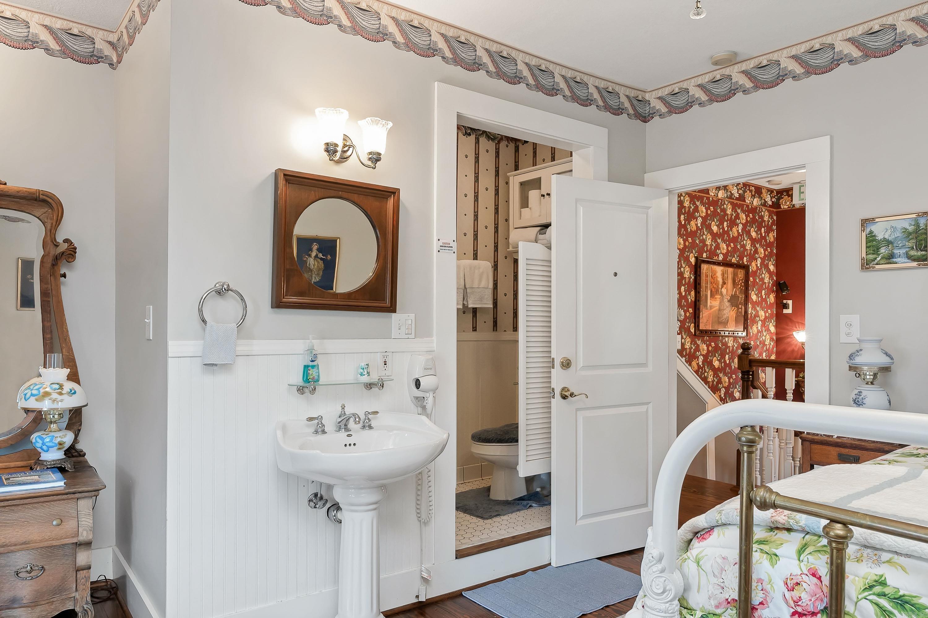 Pruett 2nd - Residential