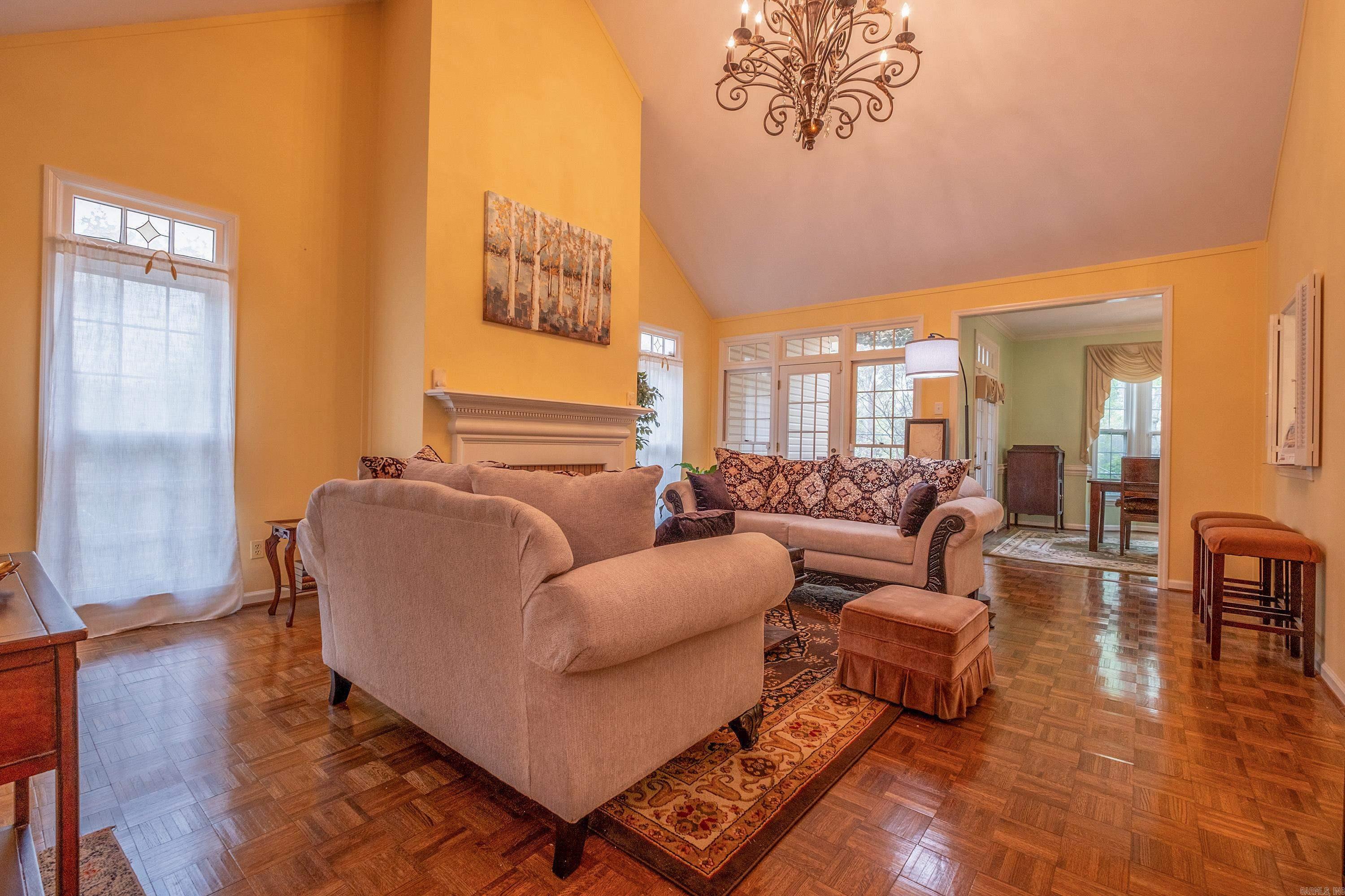 CLAREMORE COURT - Residential