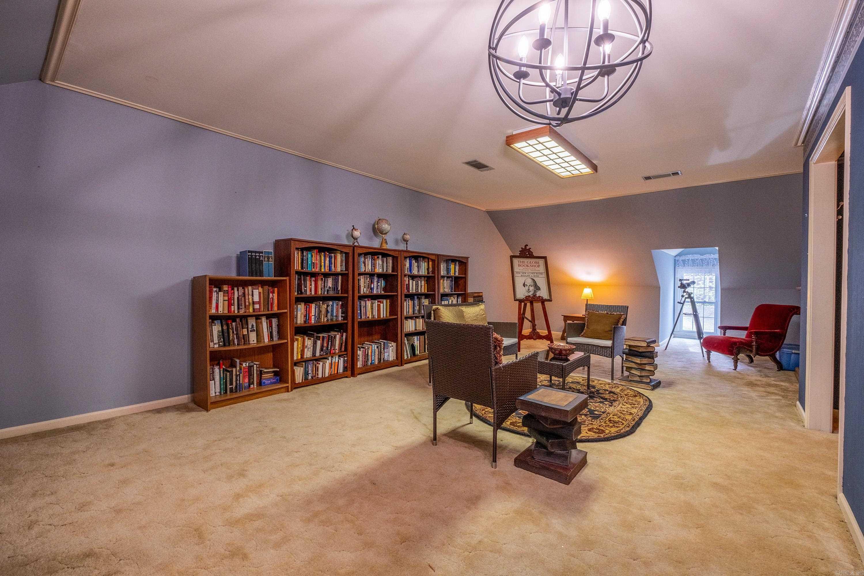 CLAREMORE COURT - Residential