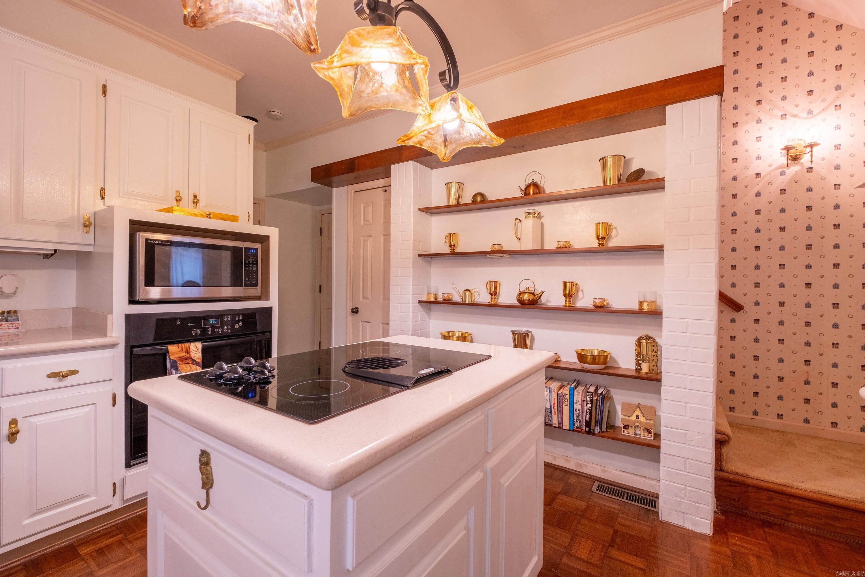 CLAREMORE COURT - Residential