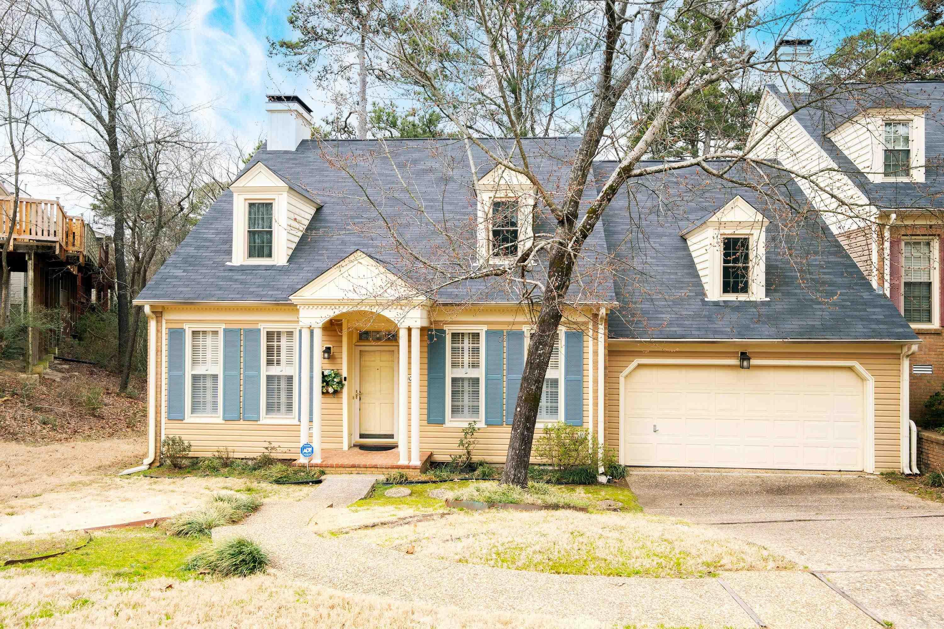 CLAREMORE COURT - Residential