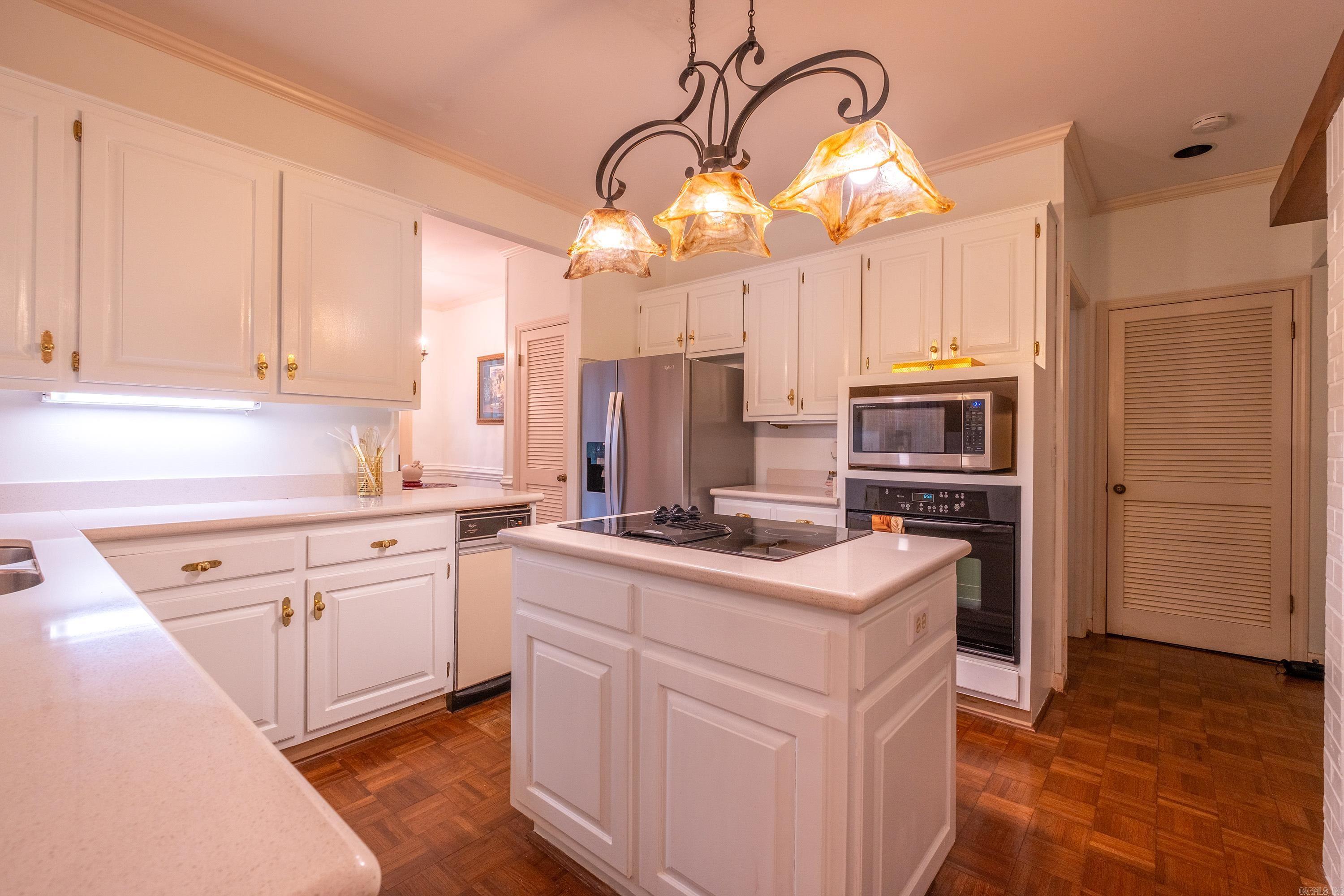 CLAREMORE COURT - Residential