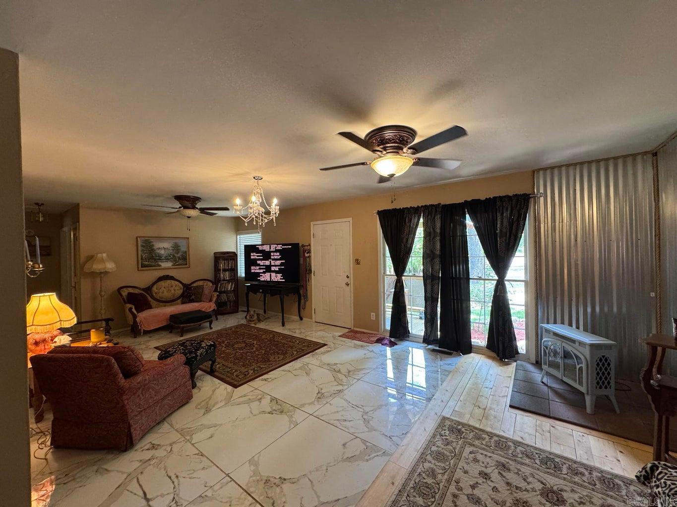 THUNDERBIRD - Residential