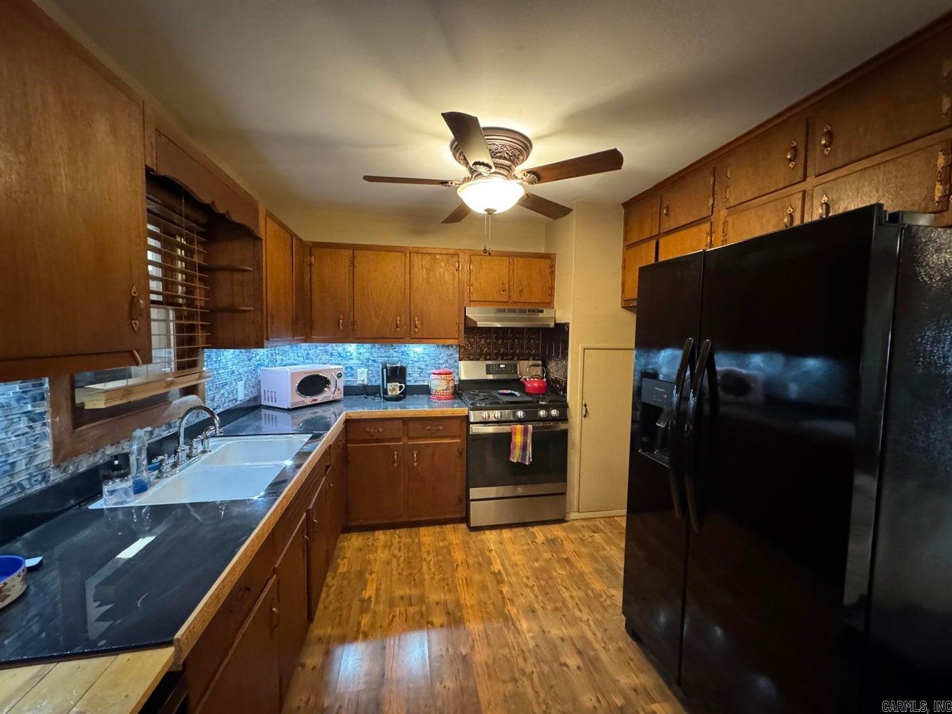 THUNDERBIRD - Residential