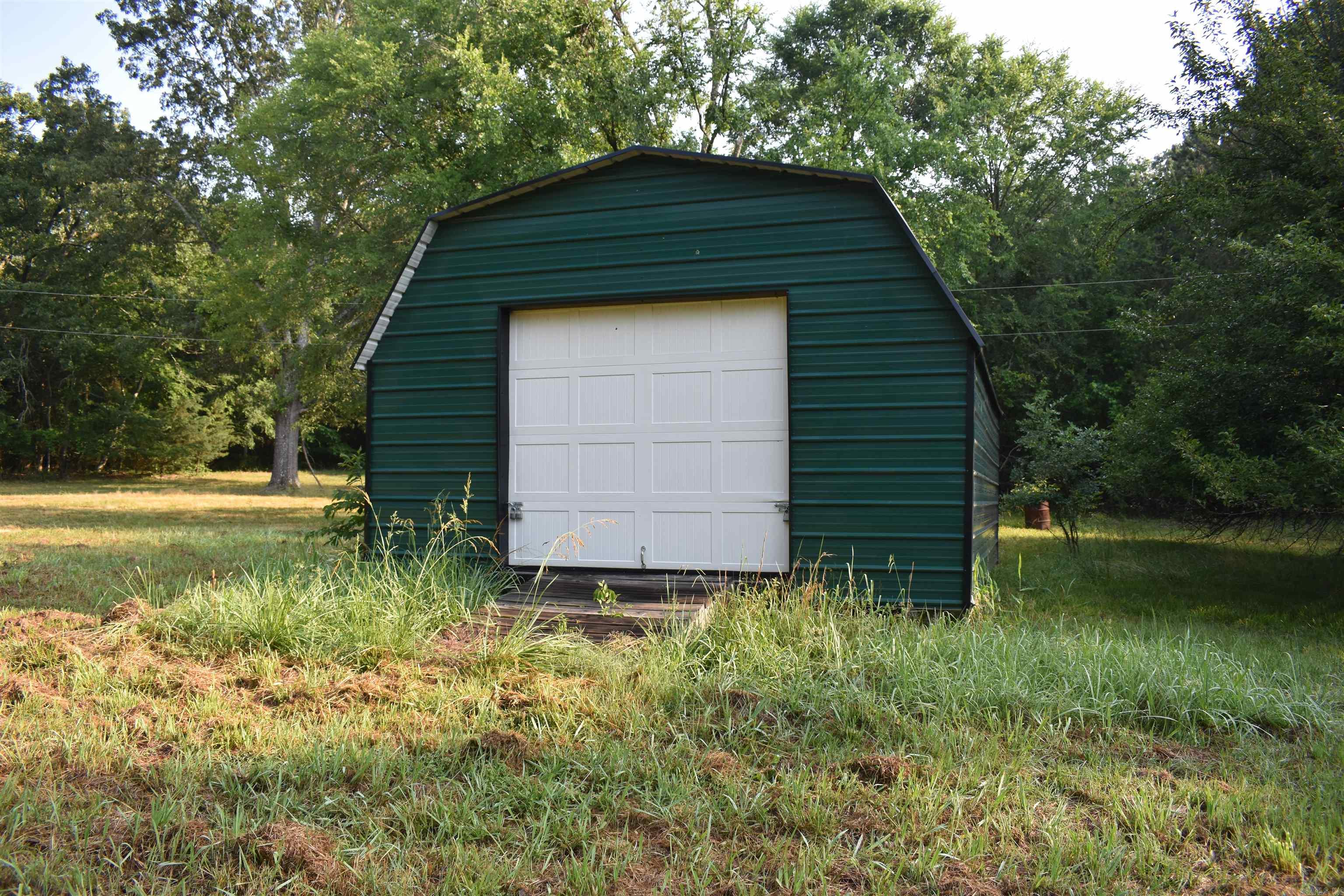 Metes & Bounds - Land