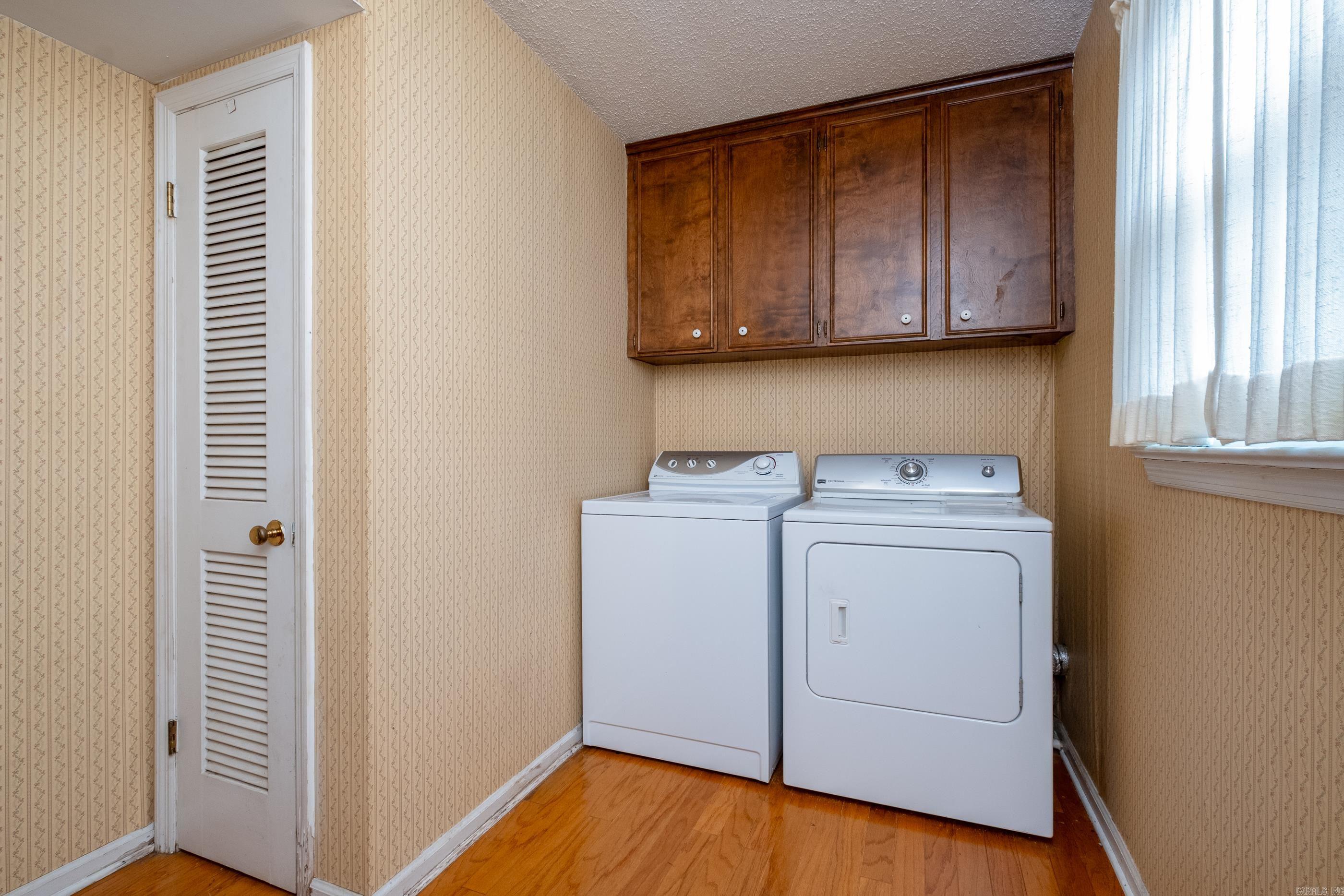 STURBRIDGE - Residential