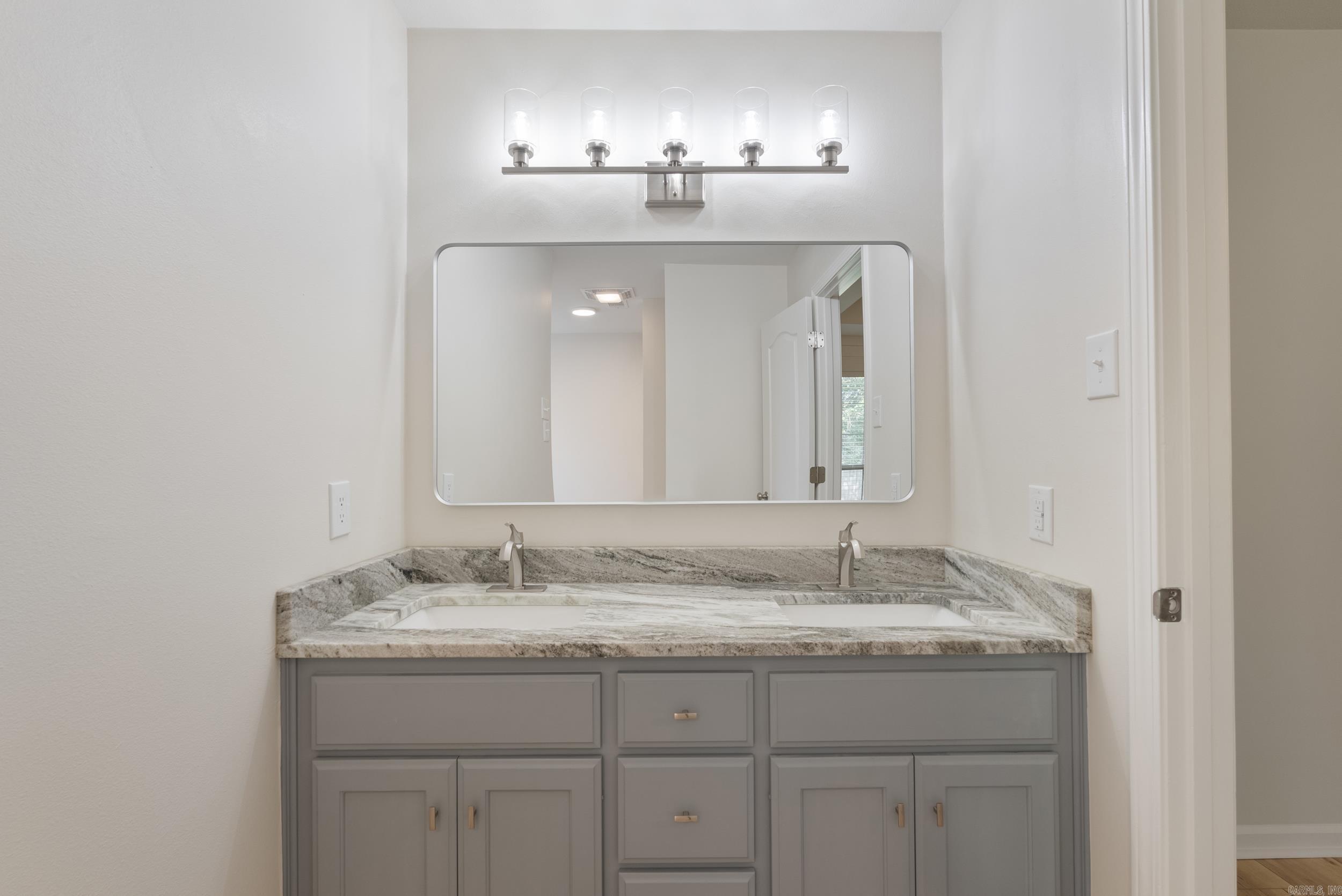 PLEASANT VALLEY - Residential