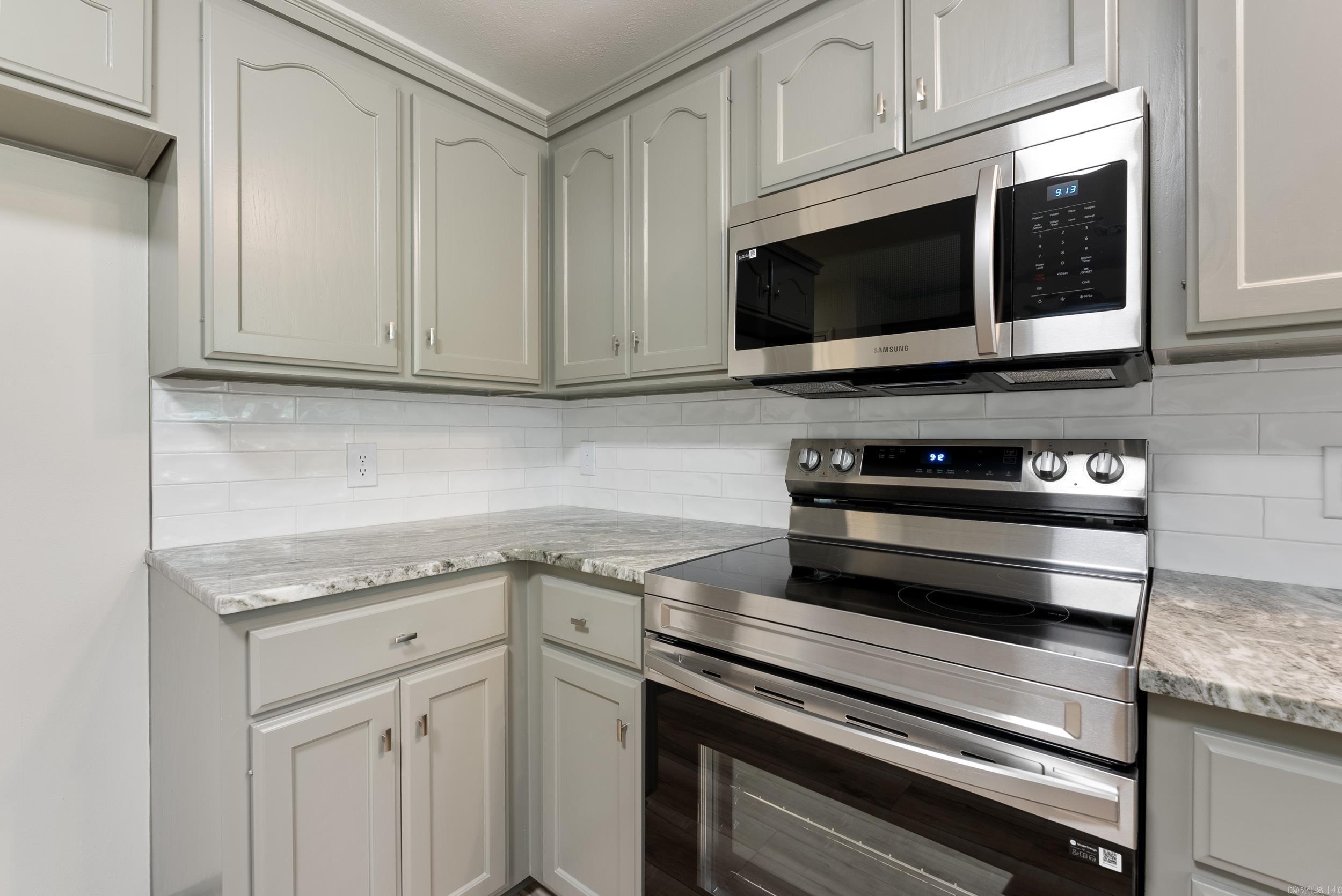 PLEASANT VALLEY - Residential