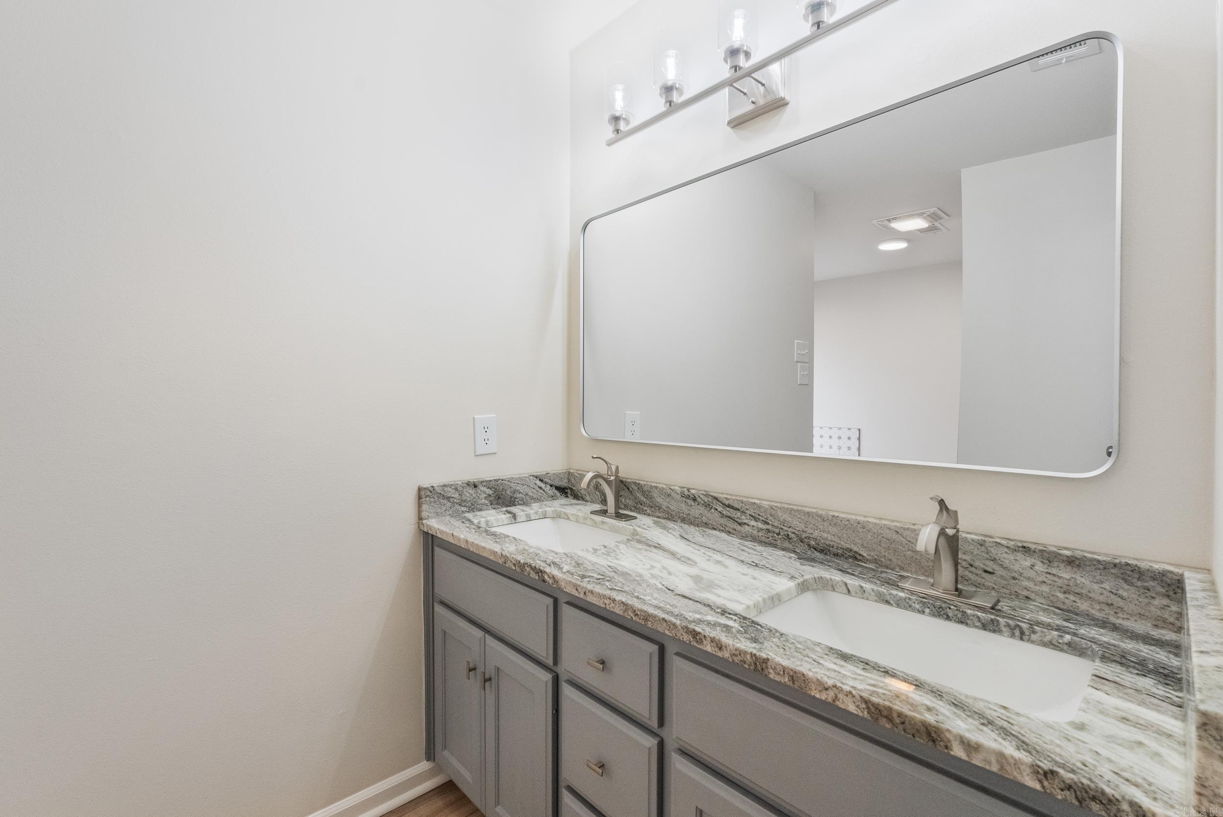 PLEASANT VALLEY - Residential