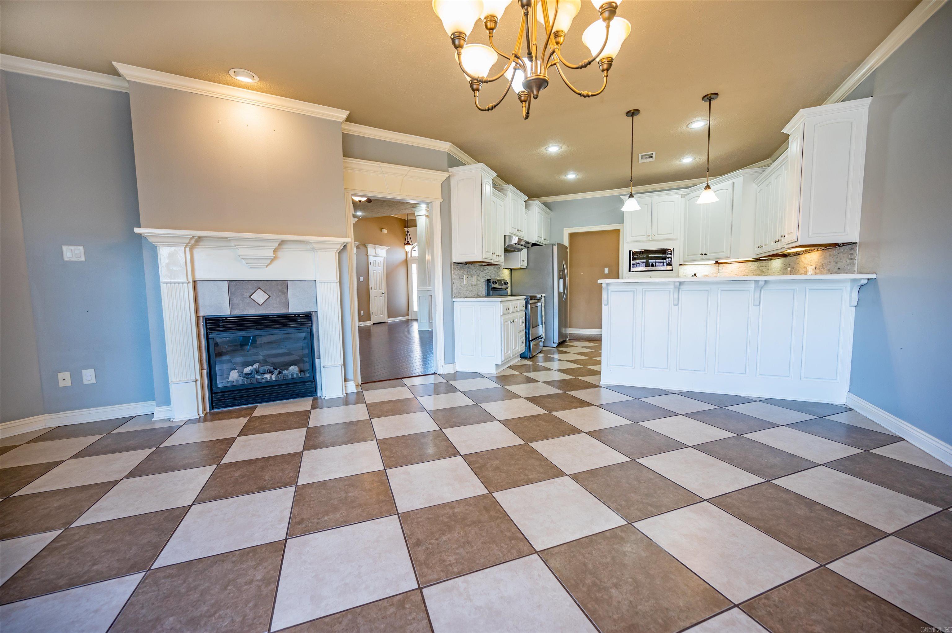 SOUTHERN COMFORT ESTATES - Residential