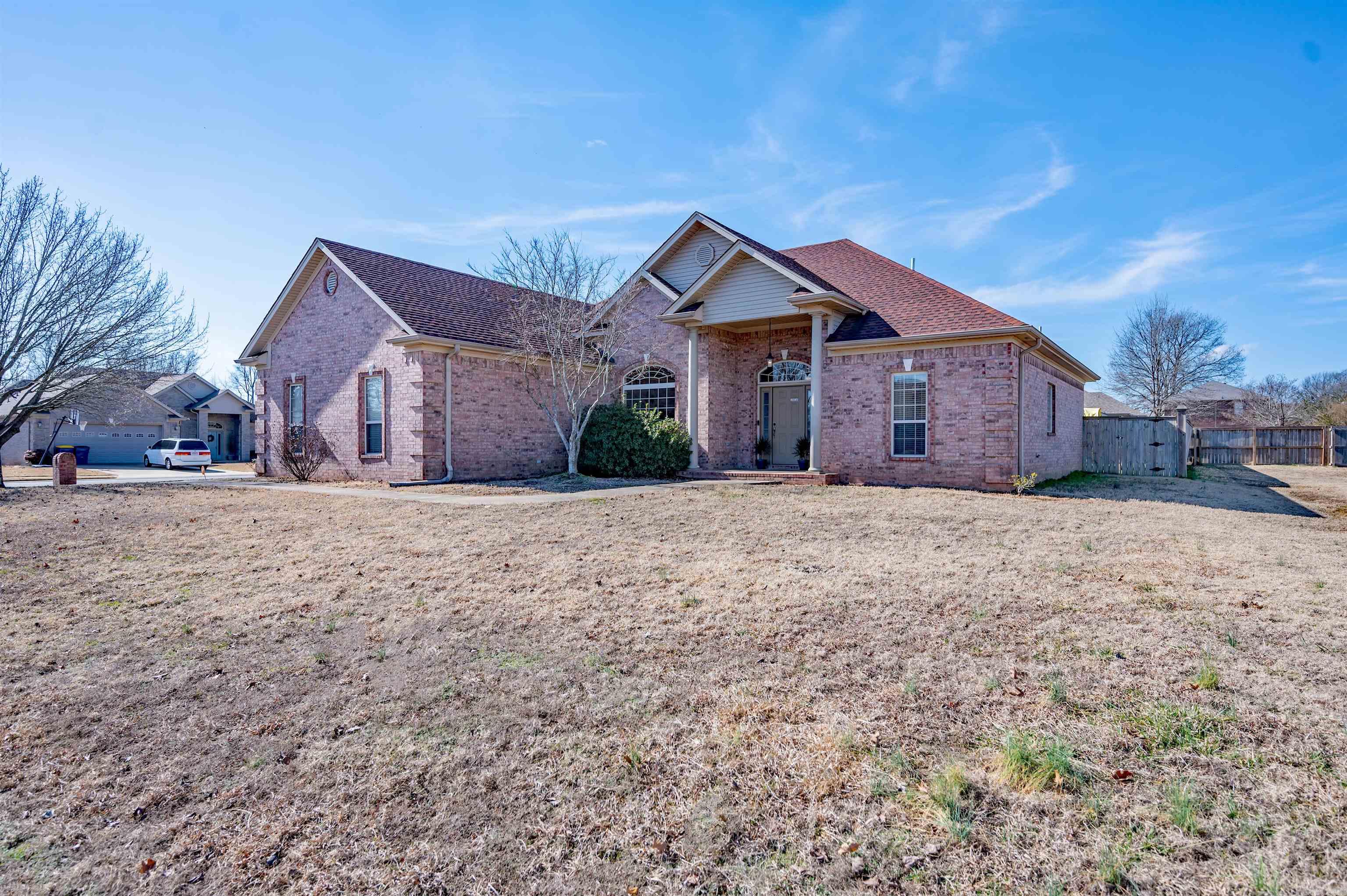 SOUTHERN COMFORT ESTATES - Residential