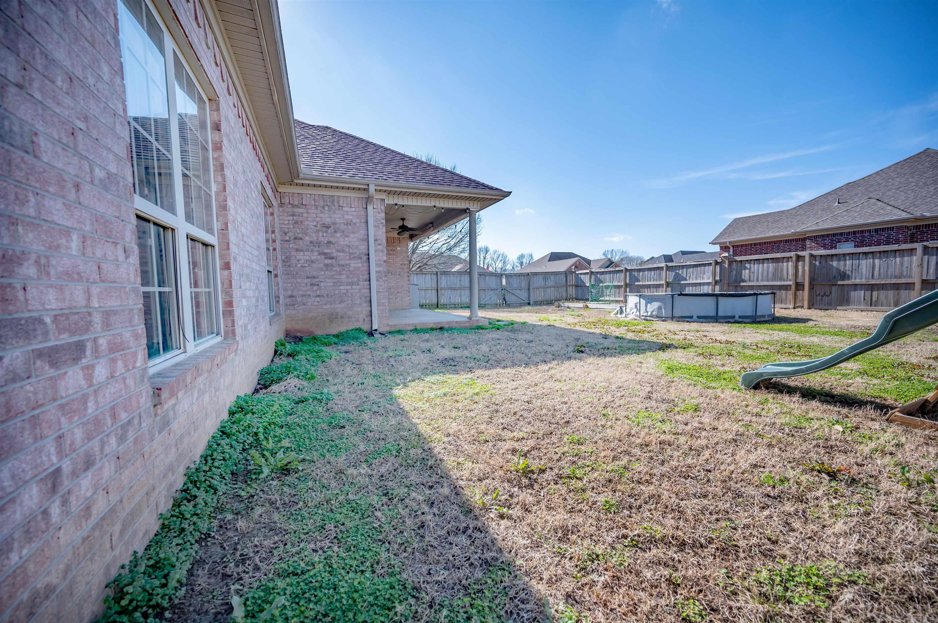 SOUTHERN COMFORT ESTATES - Residential