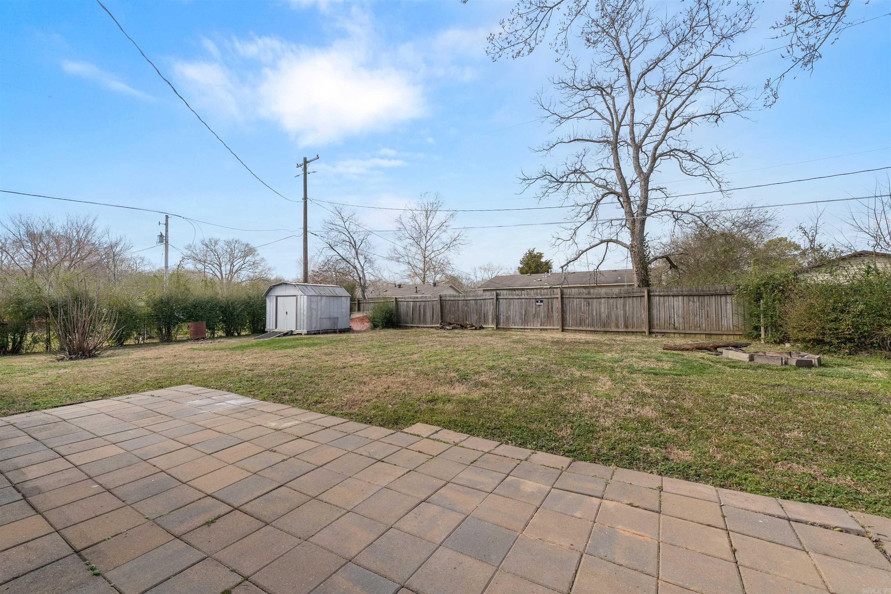 KELLOGG LAKE EST - Residential