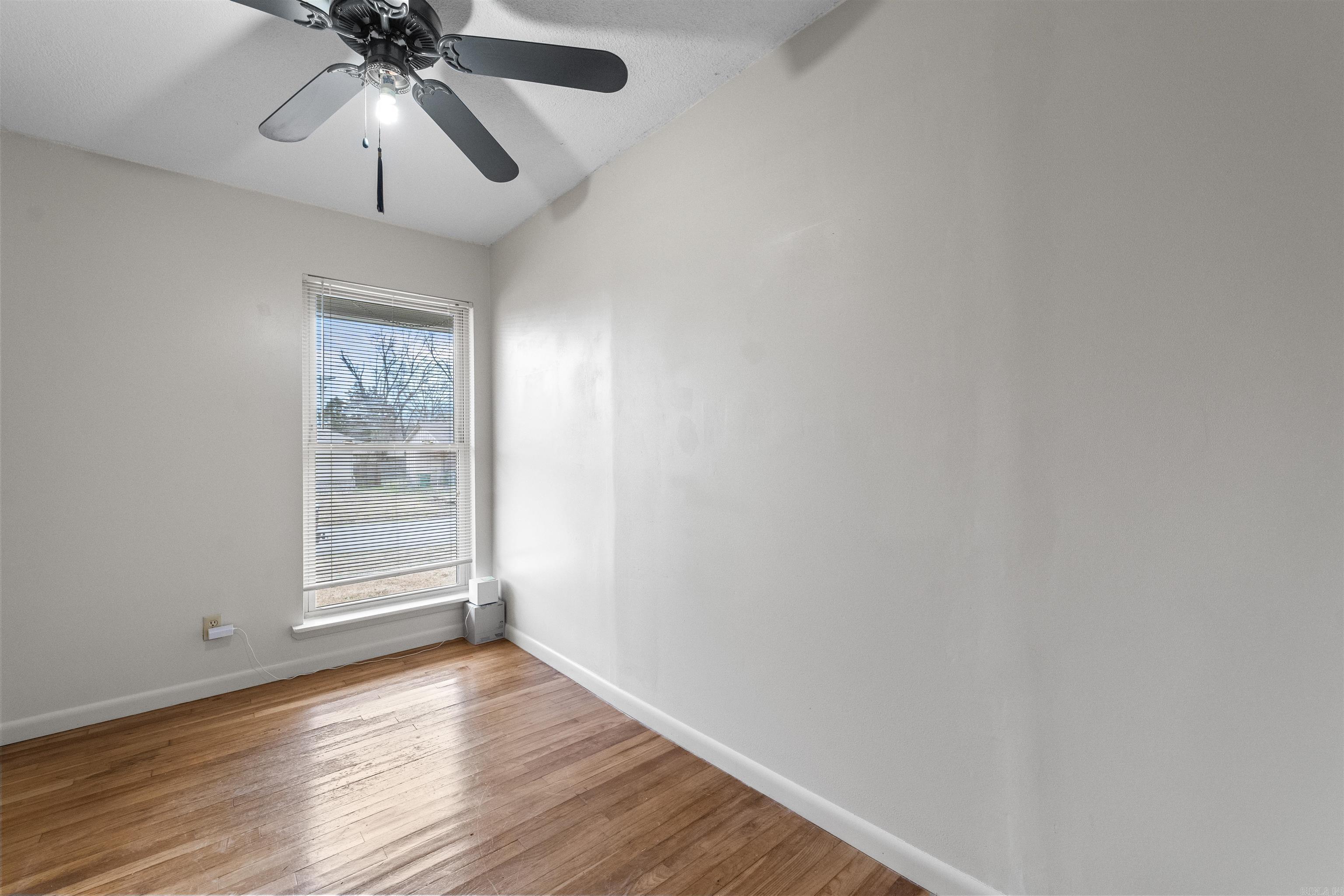 KELLOGG LAKE EST - Residential