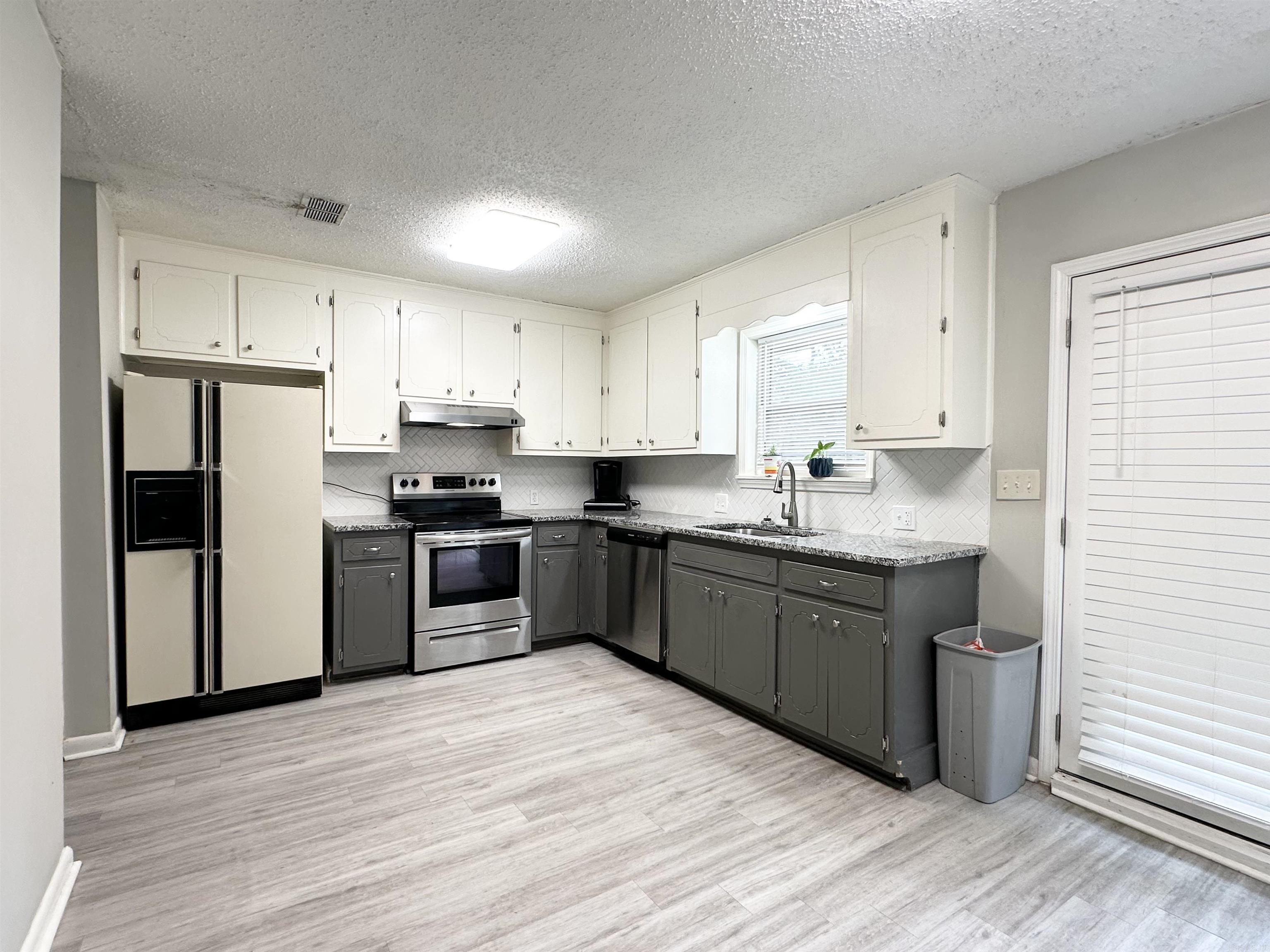 Tanglewood Heights # 3 - Residential