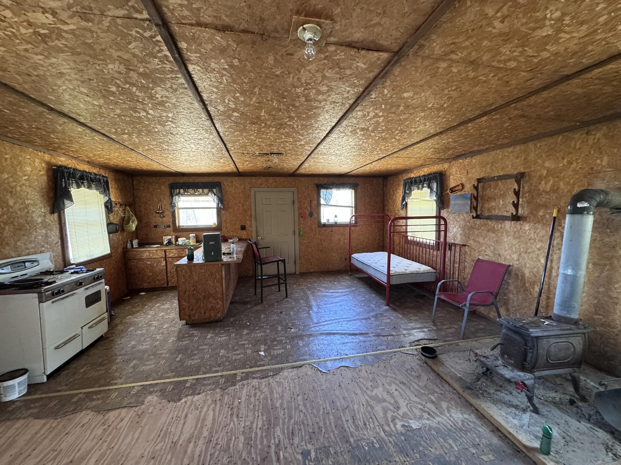 Metes & Bounds - Land