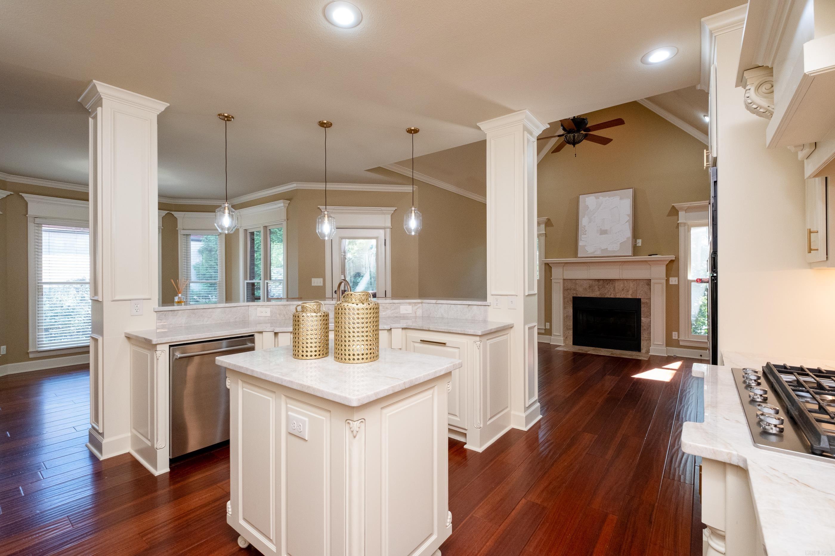 CHENAL VALLEY SEZANNE COURT - Residential