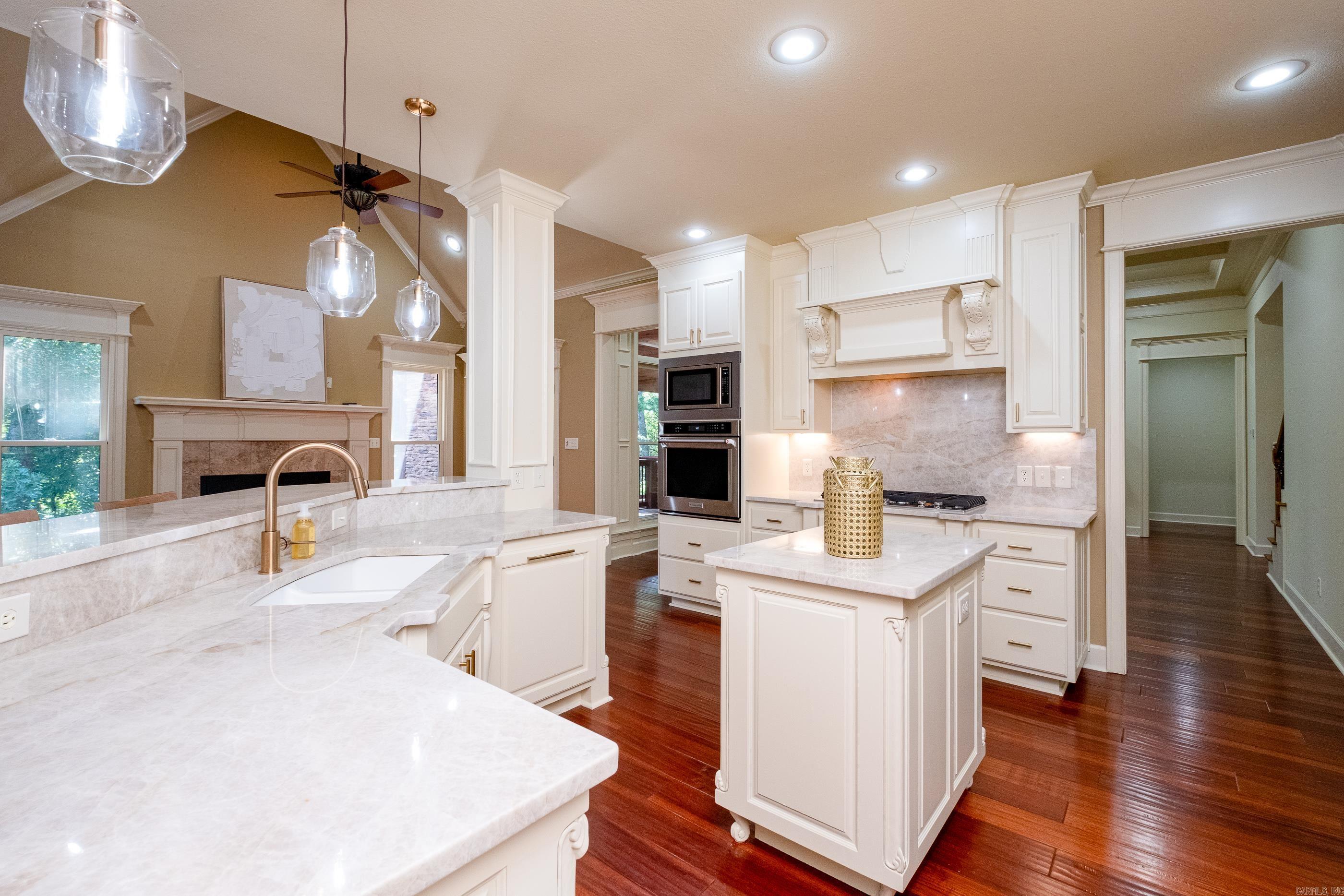 CHENAL VALLEY SEZANNE COURT - Residential