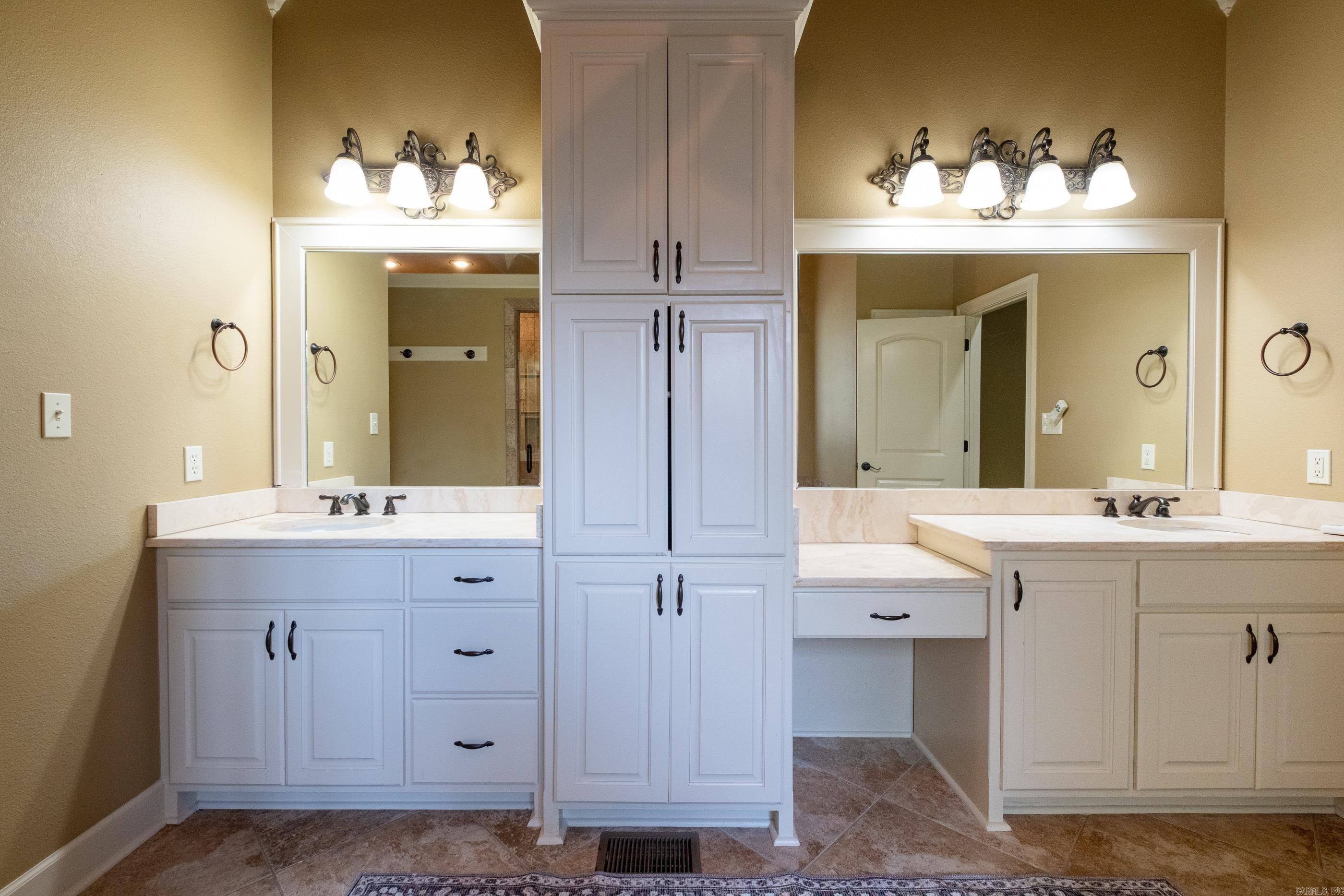 CHENAL VALLEY SEZANNE COURT - Residential