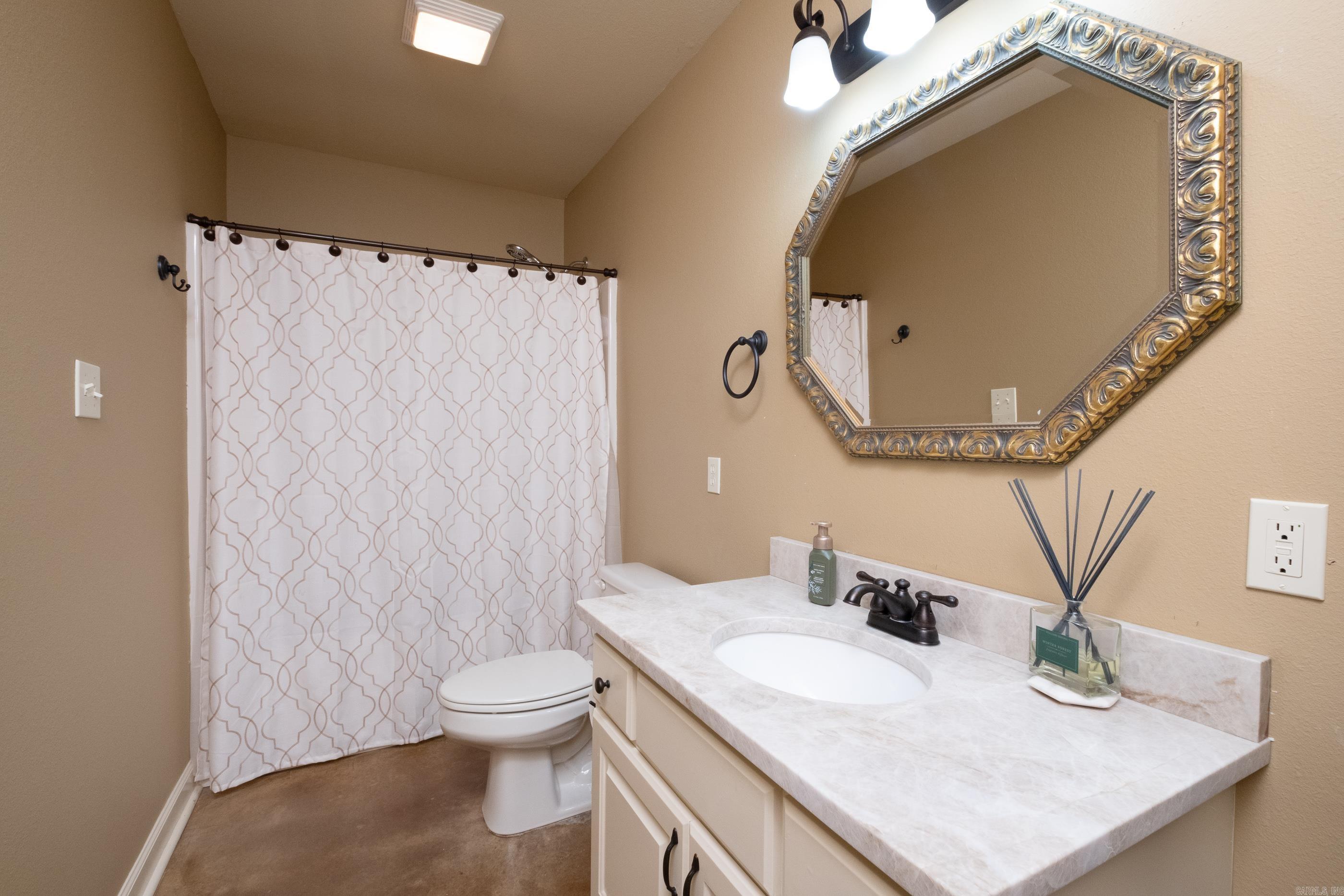 CHENAL VALLEY SEZANNE COURT - Residential