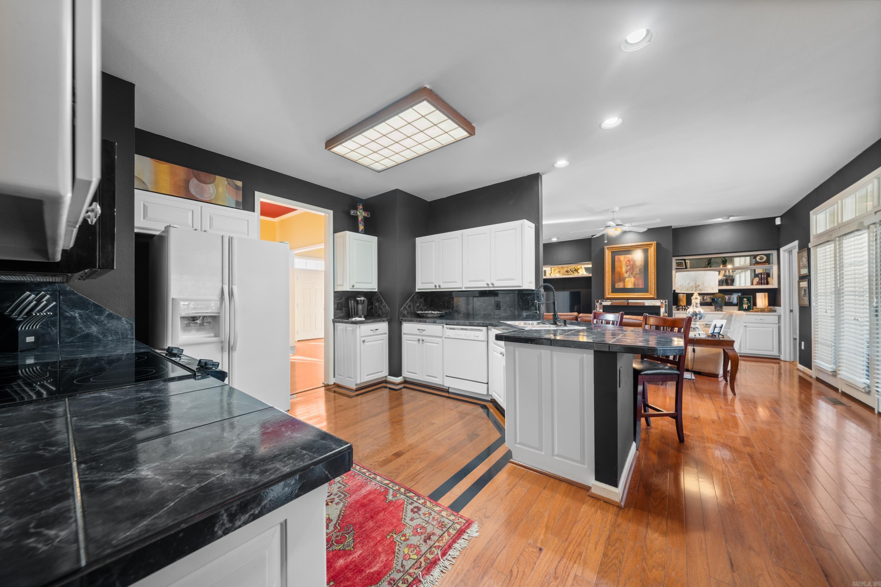 Peninsula Heights - Residential