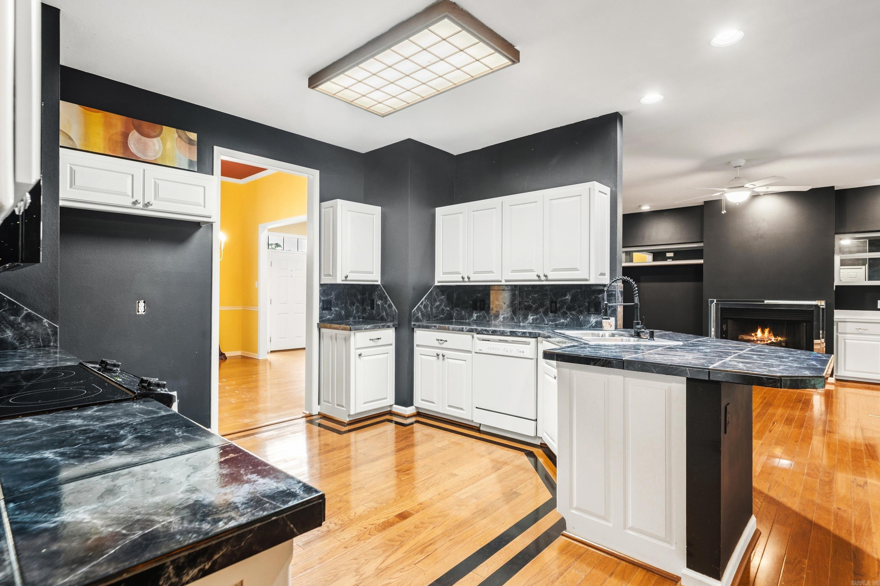 Peninsula Heights - Residential