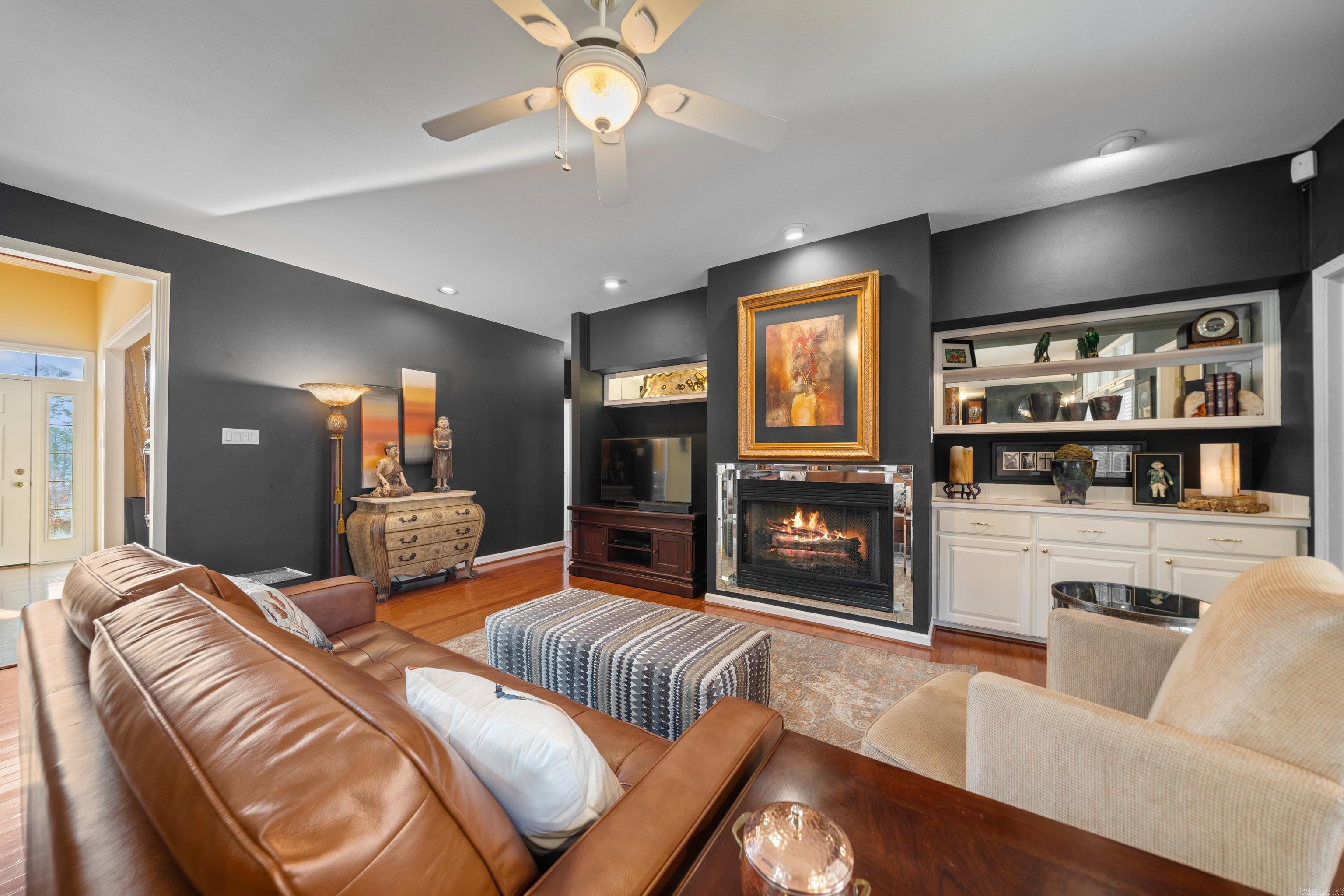 Peninsula Heights - Residential
