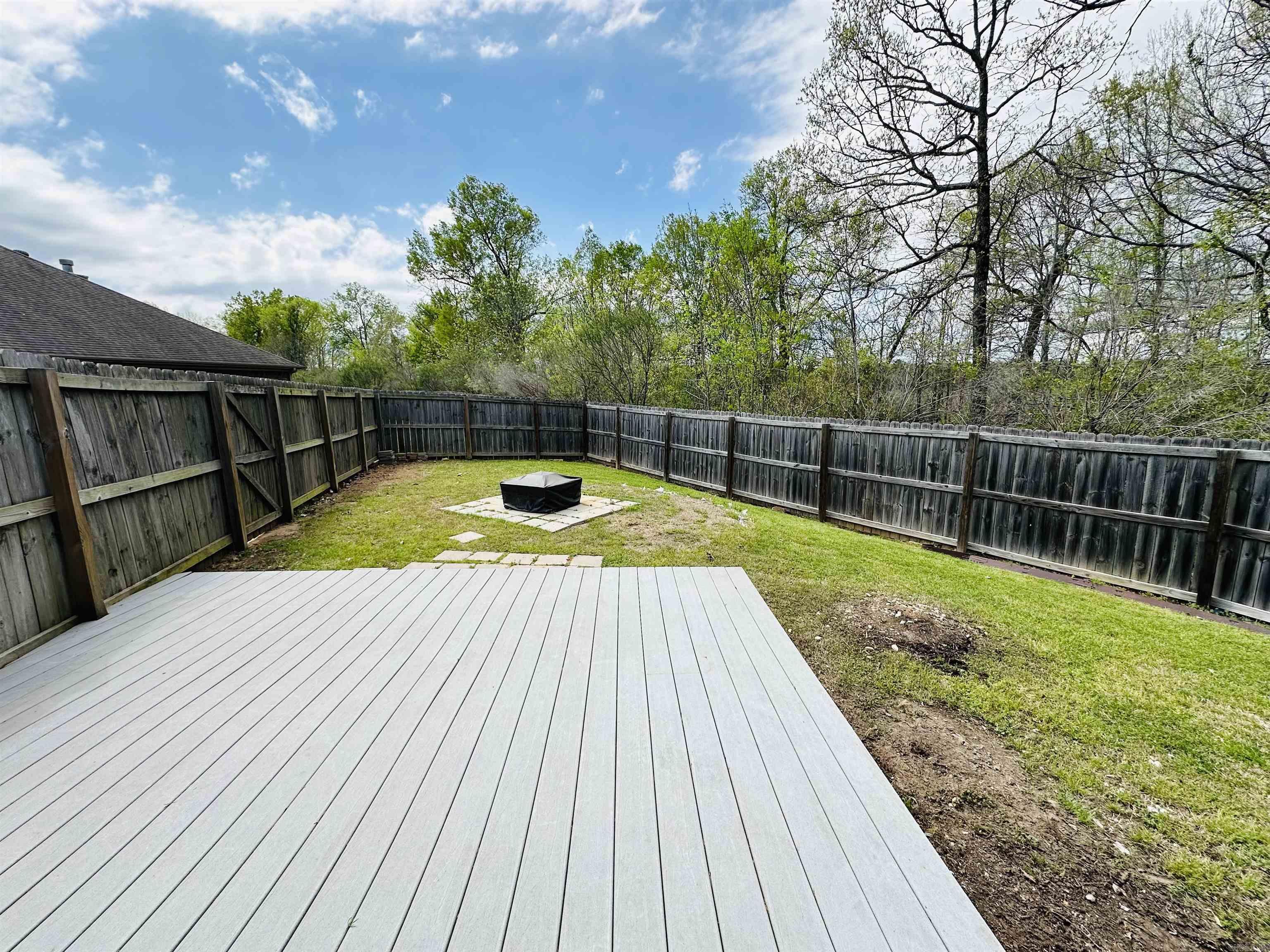 COUNTRY CLUB OF ARK THE - Residential