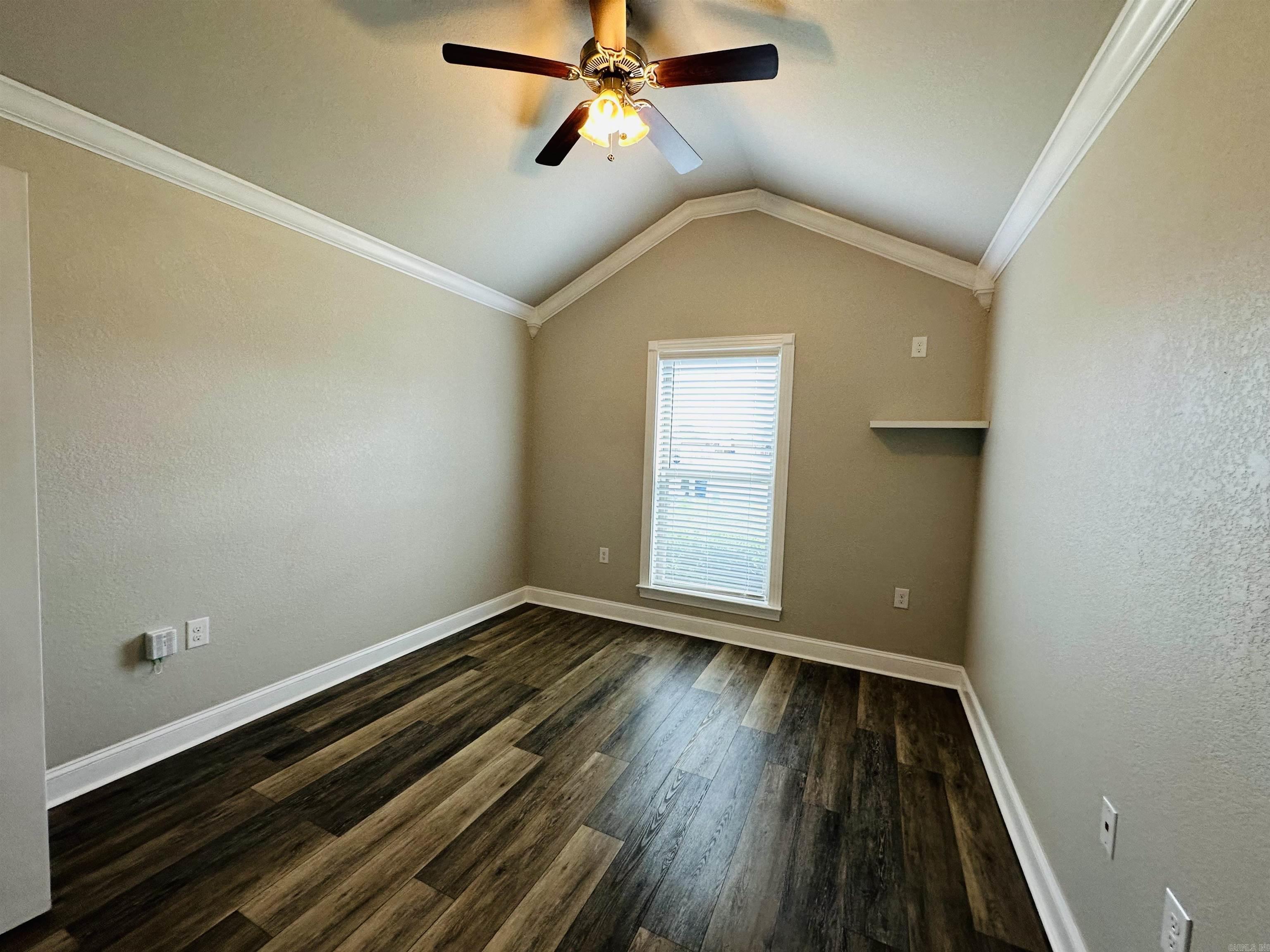 COUNTRY CLUB OF ARK THE - Residential