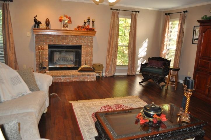 River Oaks - Residential