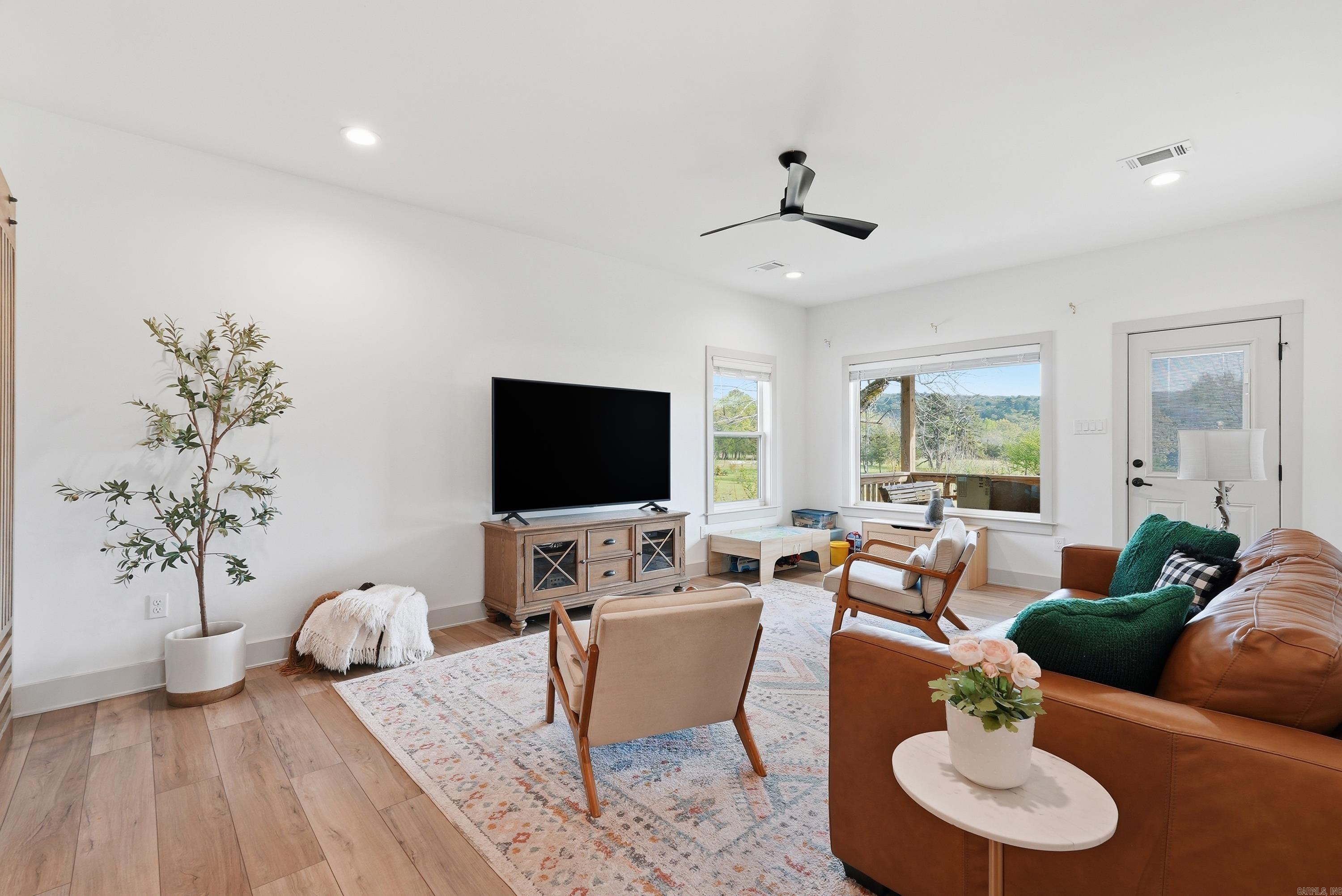 Friendship - Residential