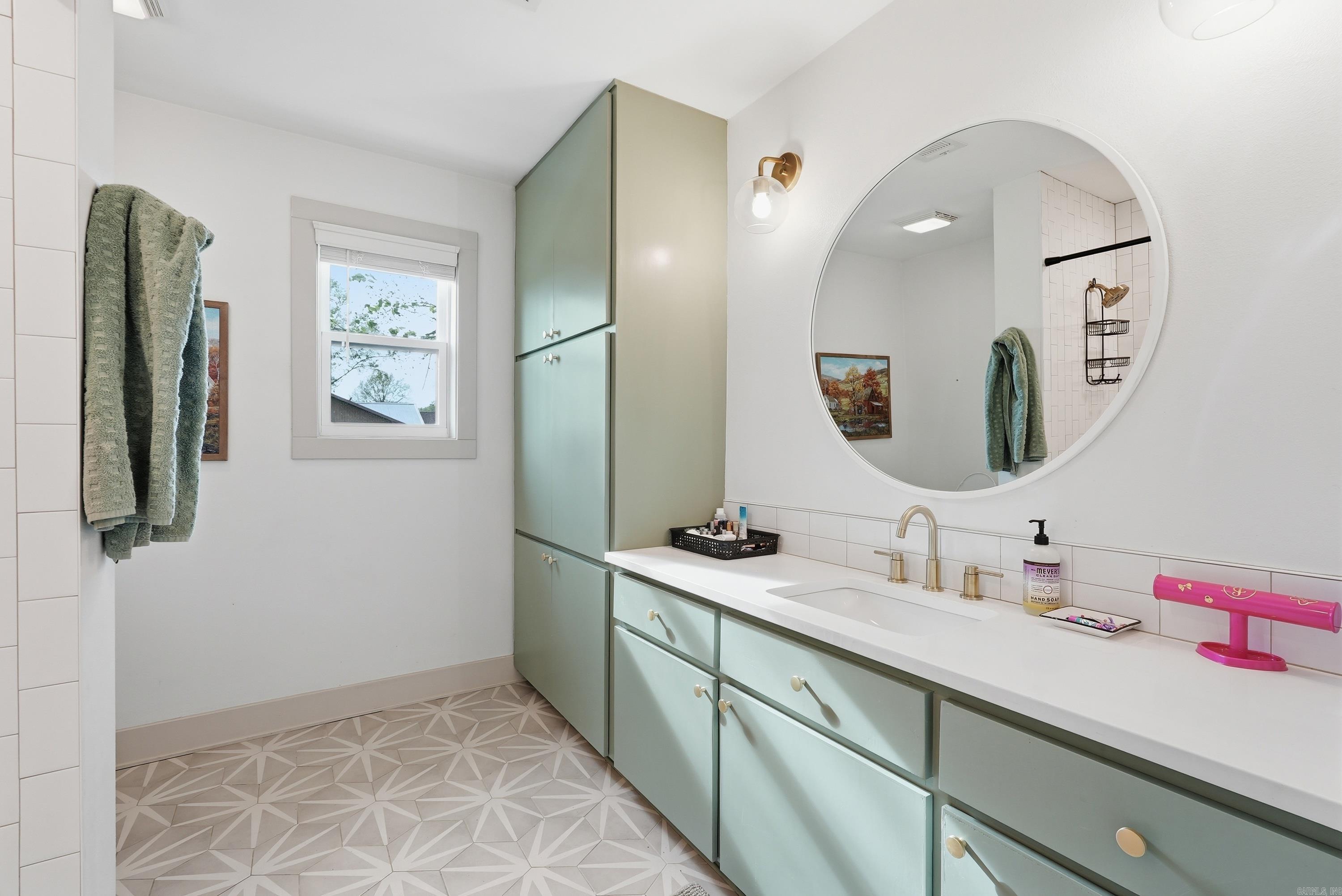 Friendship - Residential