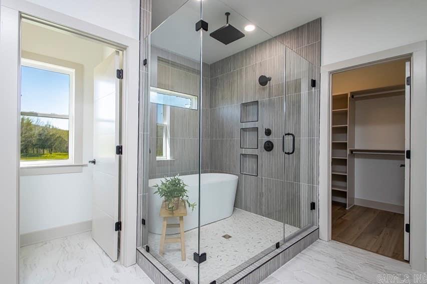 Friendship - Residential