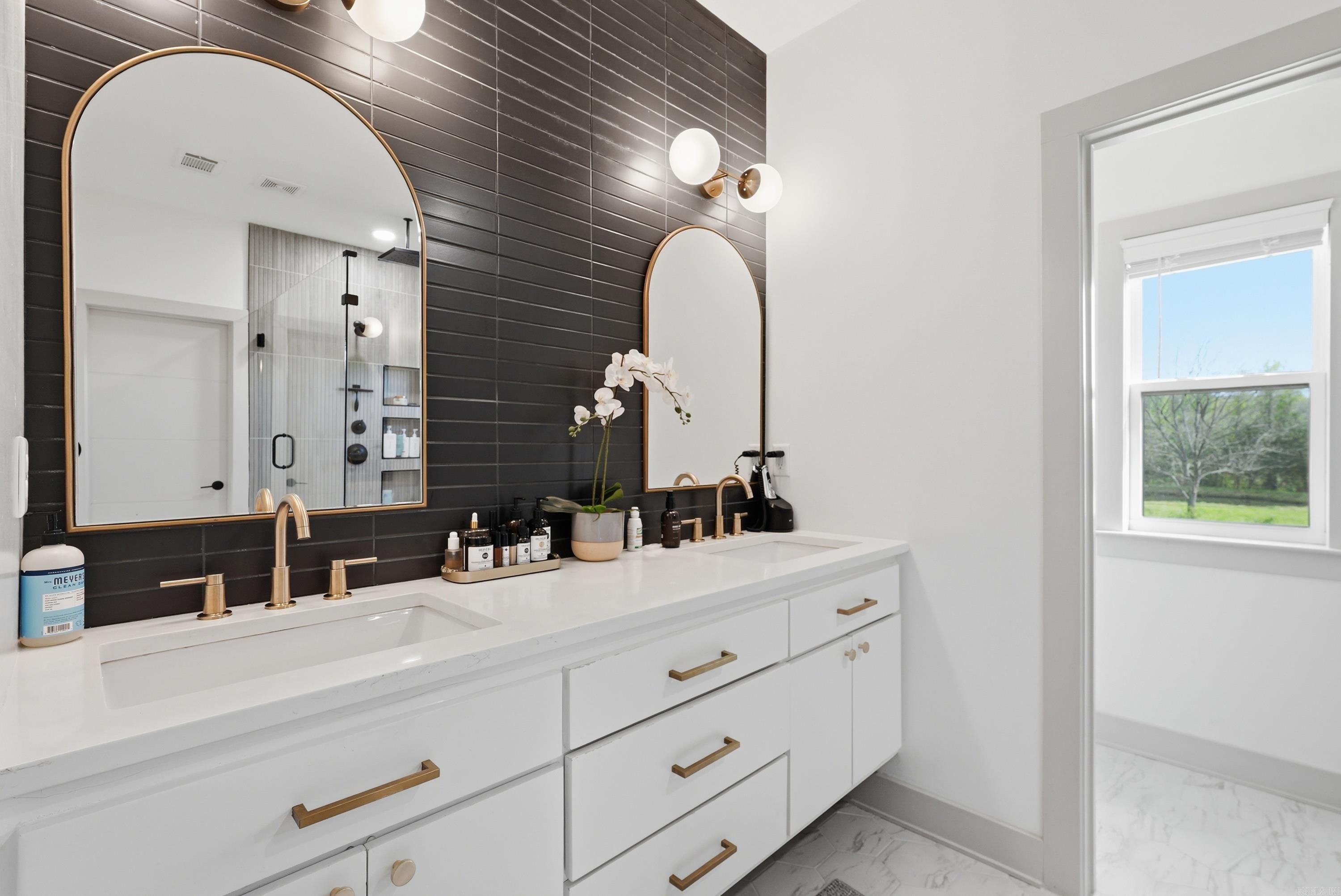 Friendship - Residential