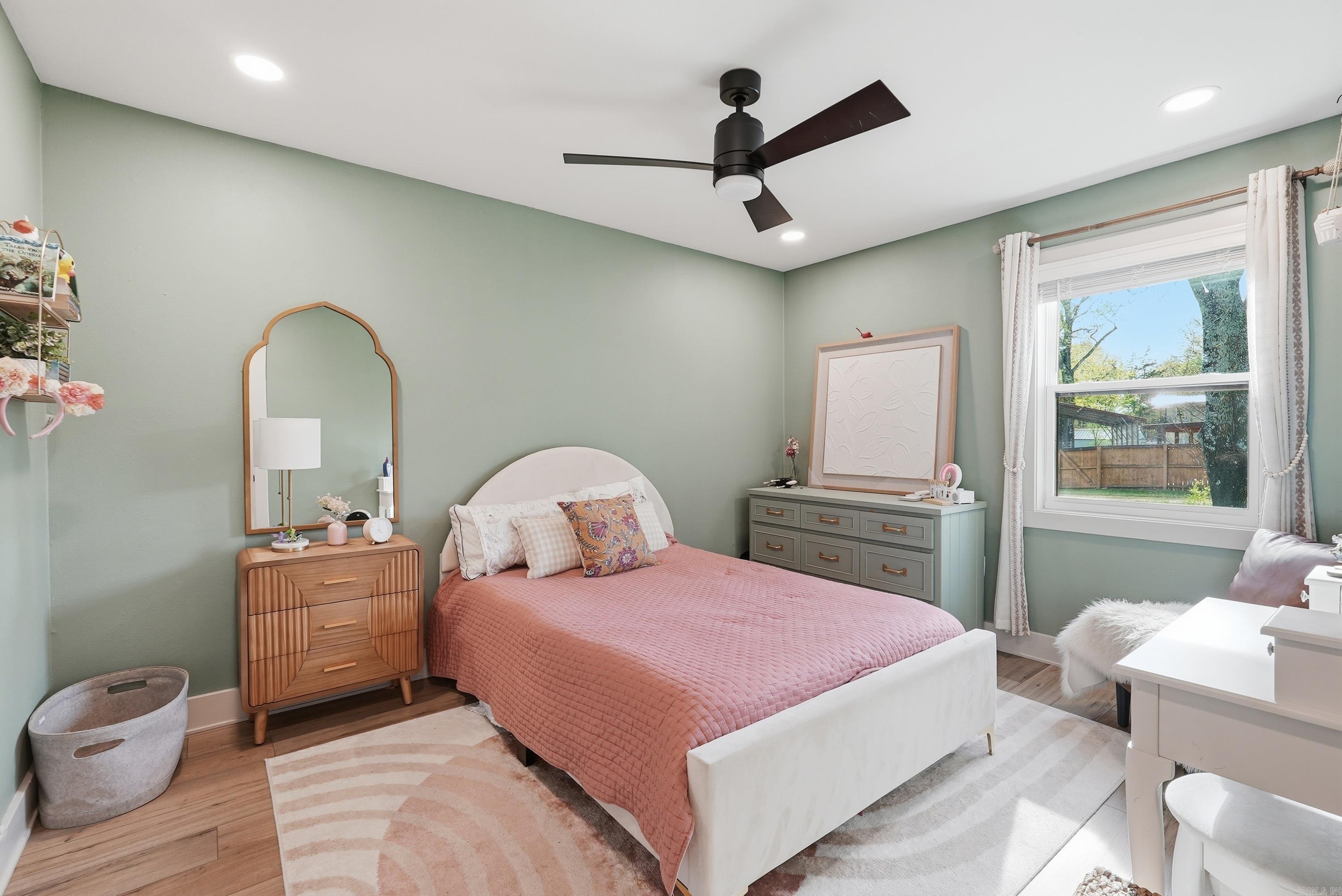 Friendship - Residential