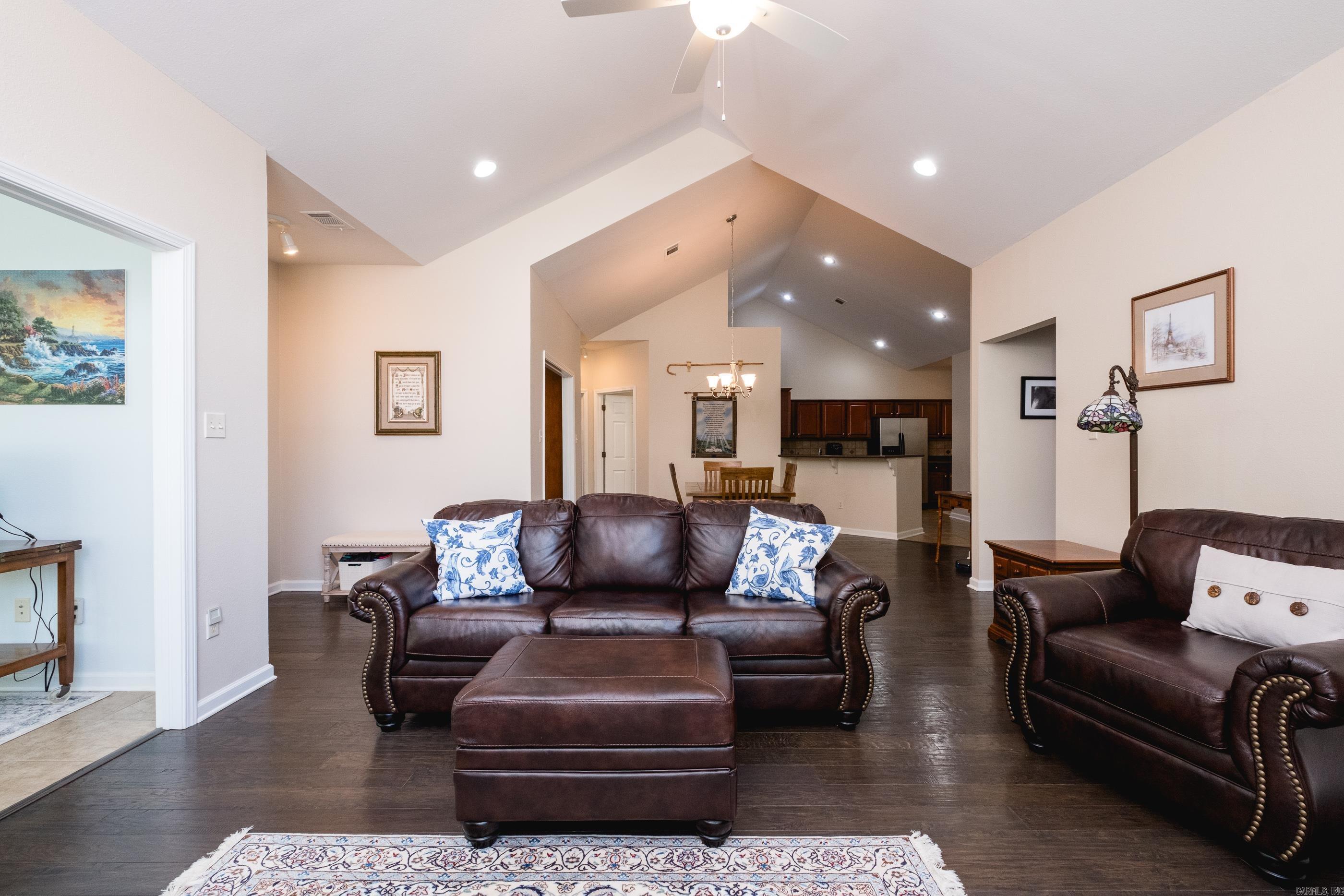 MOUNTAIN TERRACE ESTATES TOWNHOM - Residential