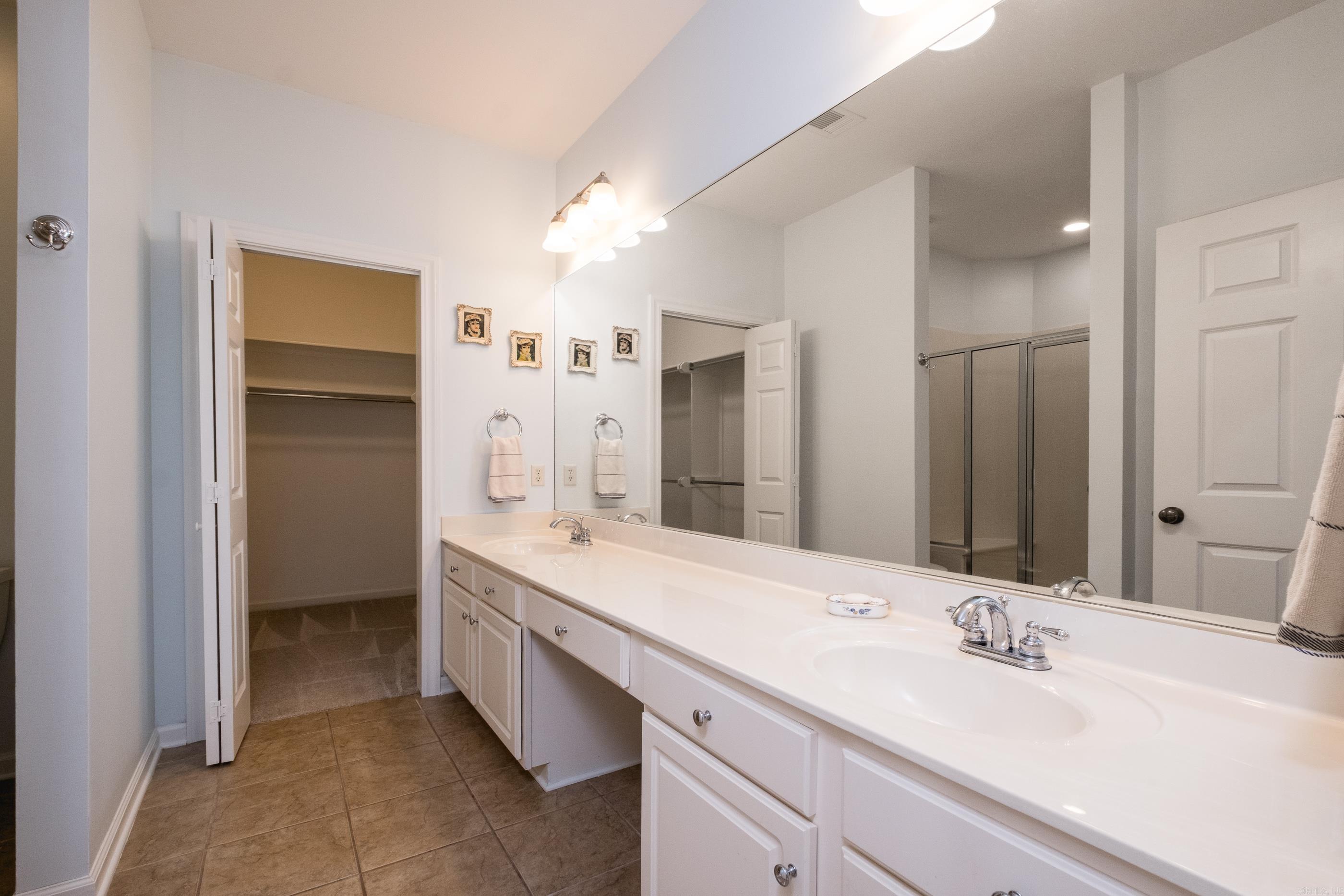 MOUNTAIN TERRACE ESTATES TOWNHOM - Residential