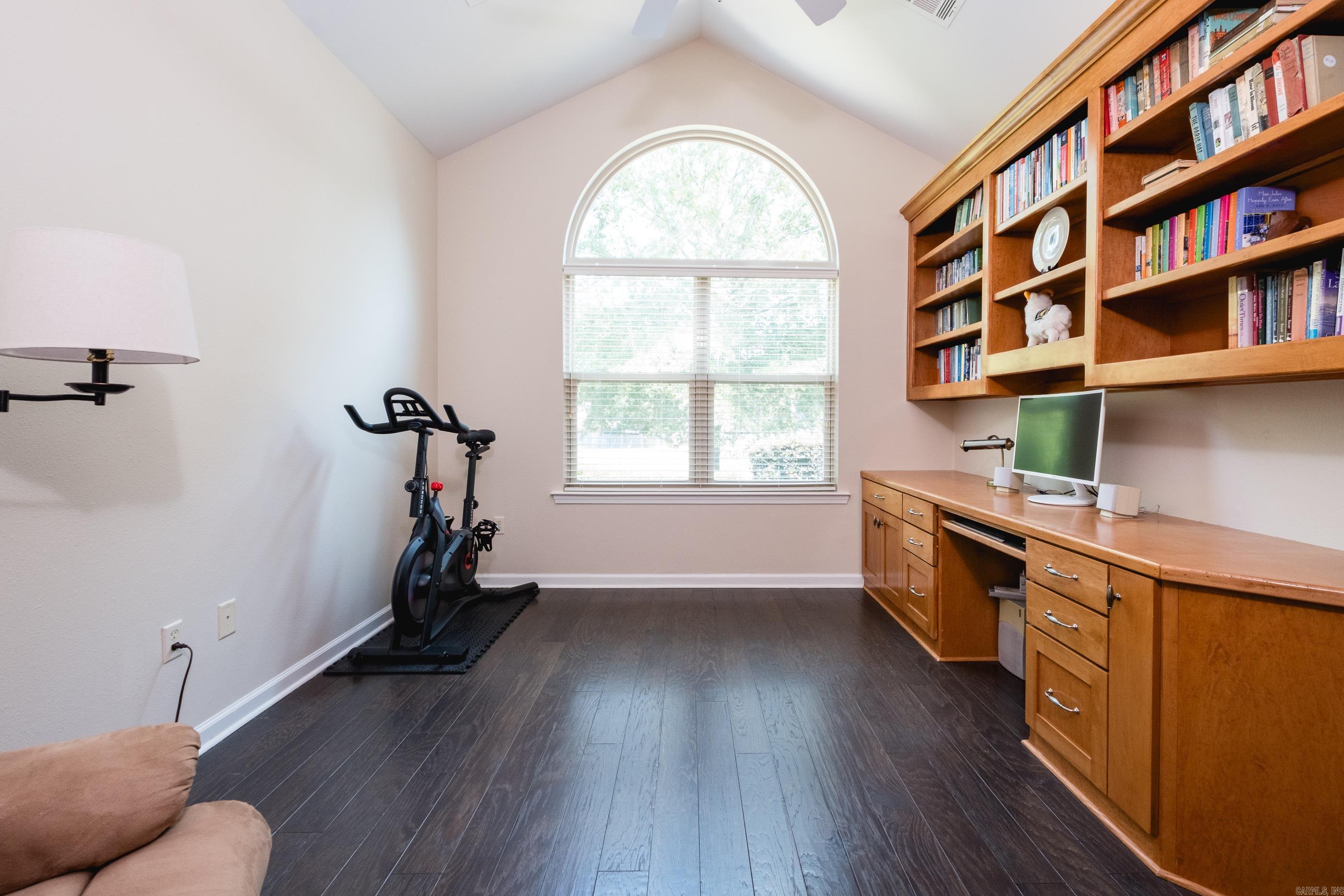 MOUNTAIN TERRACE ESTATES TOWNHOM - Residential